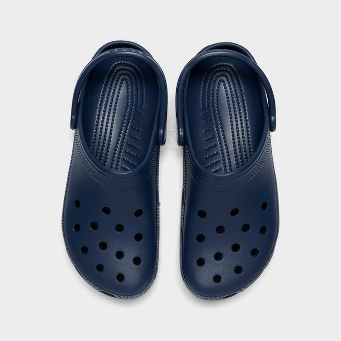 Crocs discount sizing men