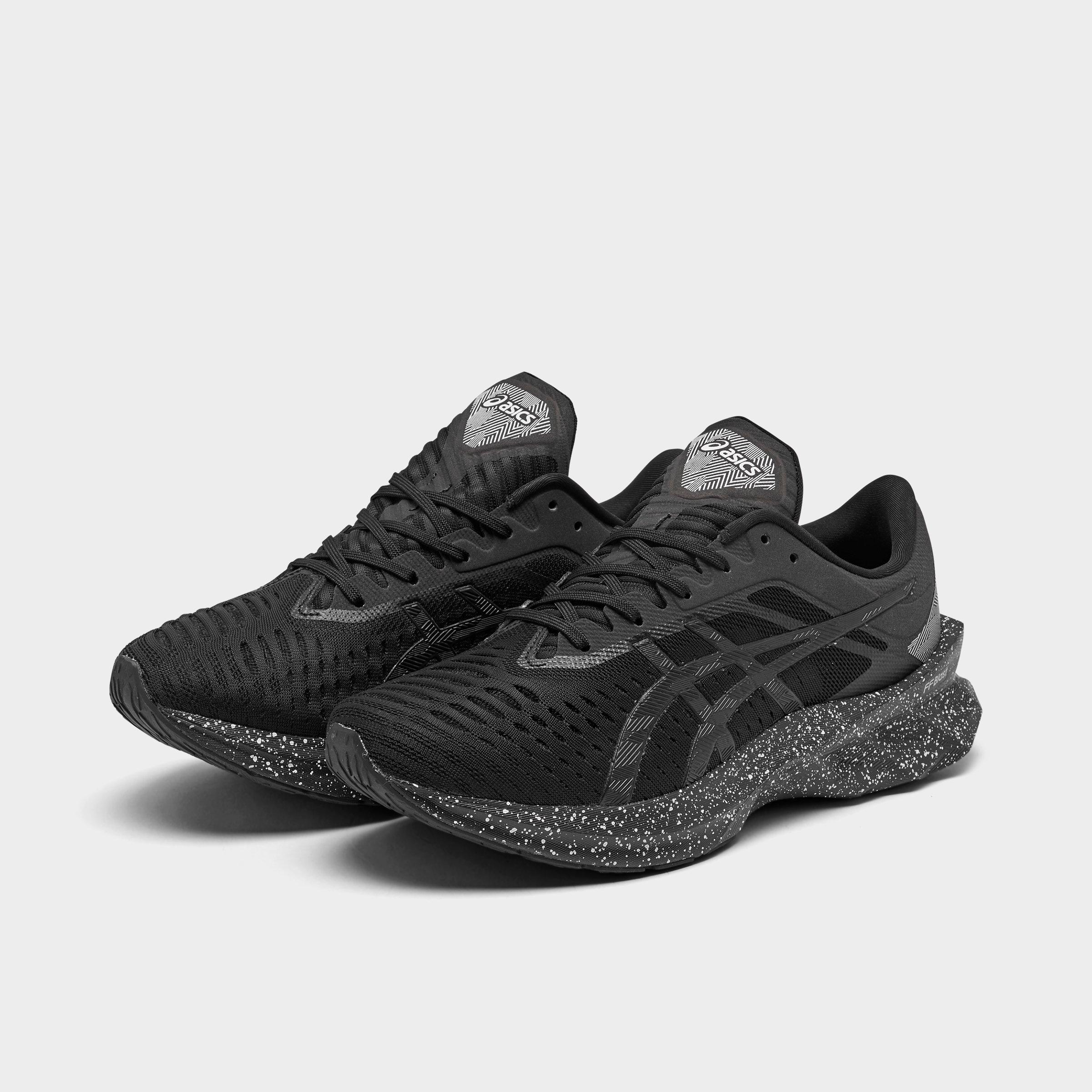asics women's novablast running shoes