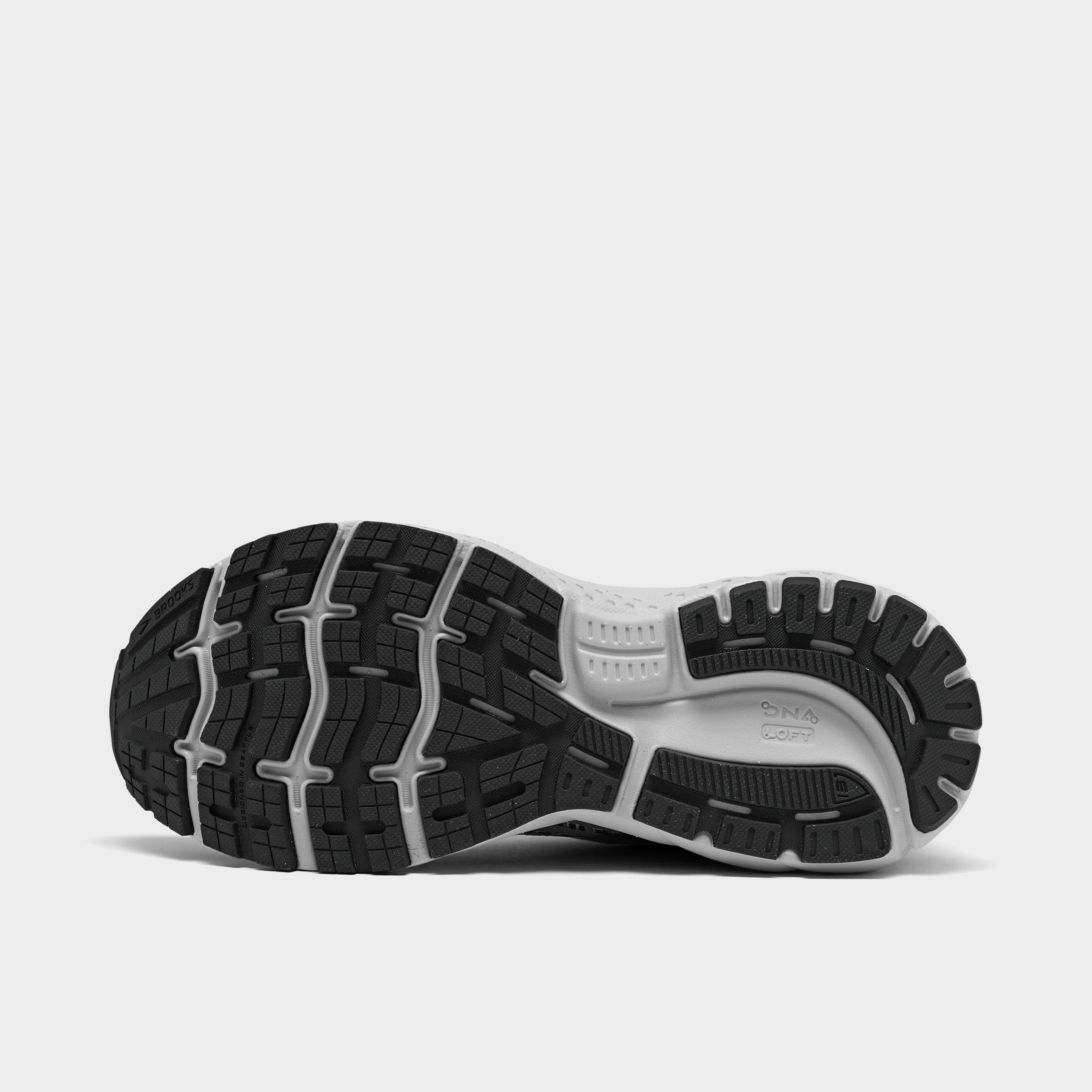 brooks ghost 12 finish line
