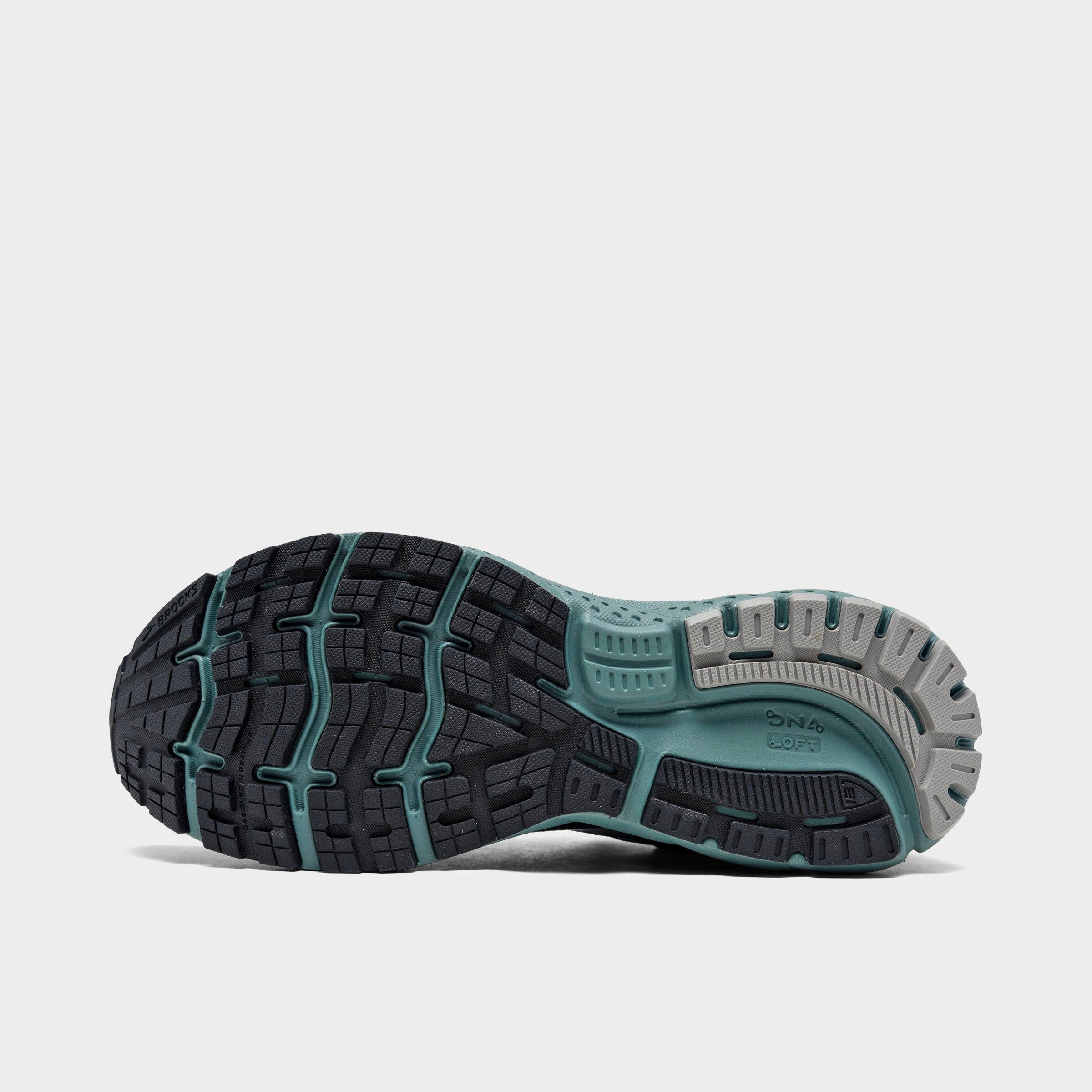 brooks ghost 12 finish line
