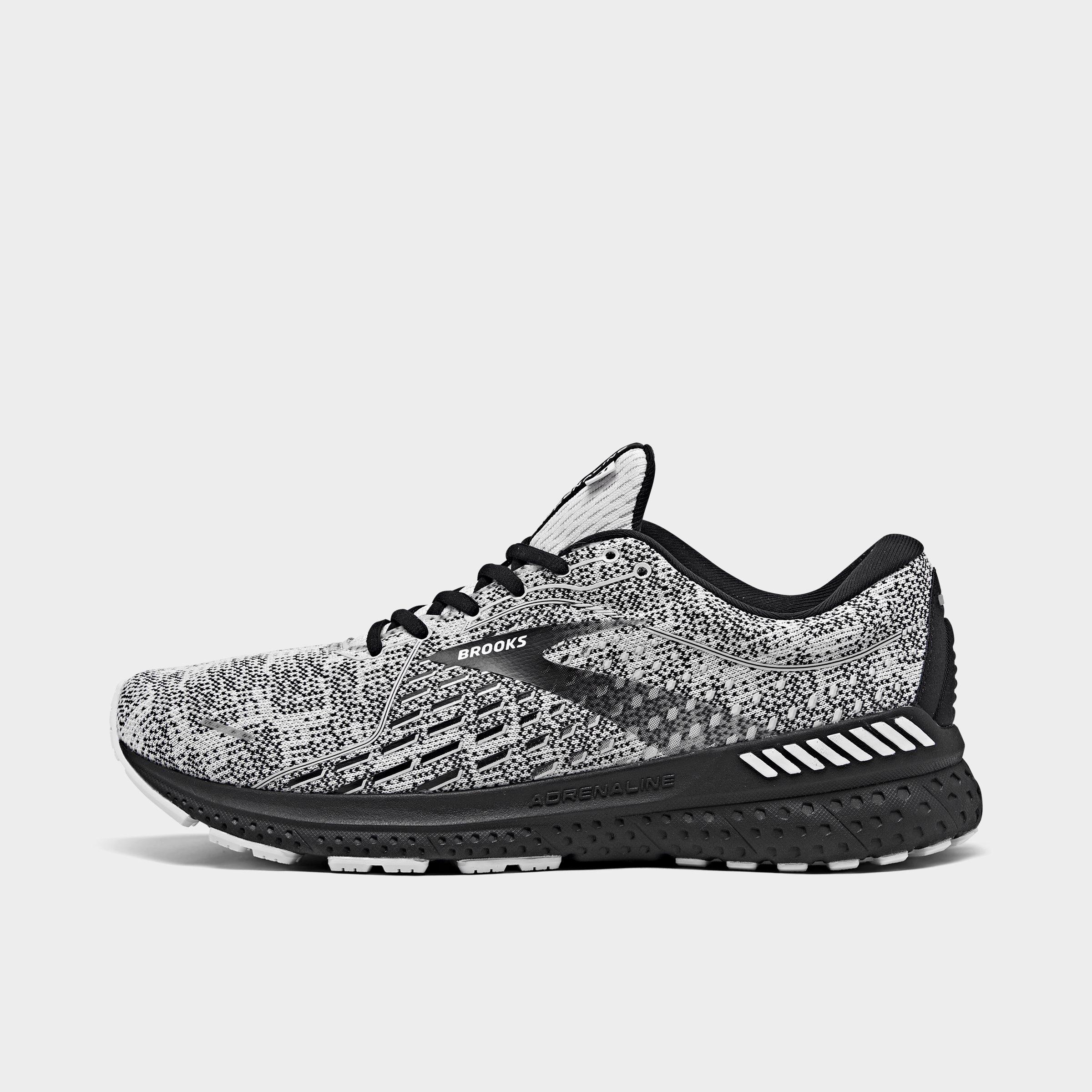 brooks running shoes finish line