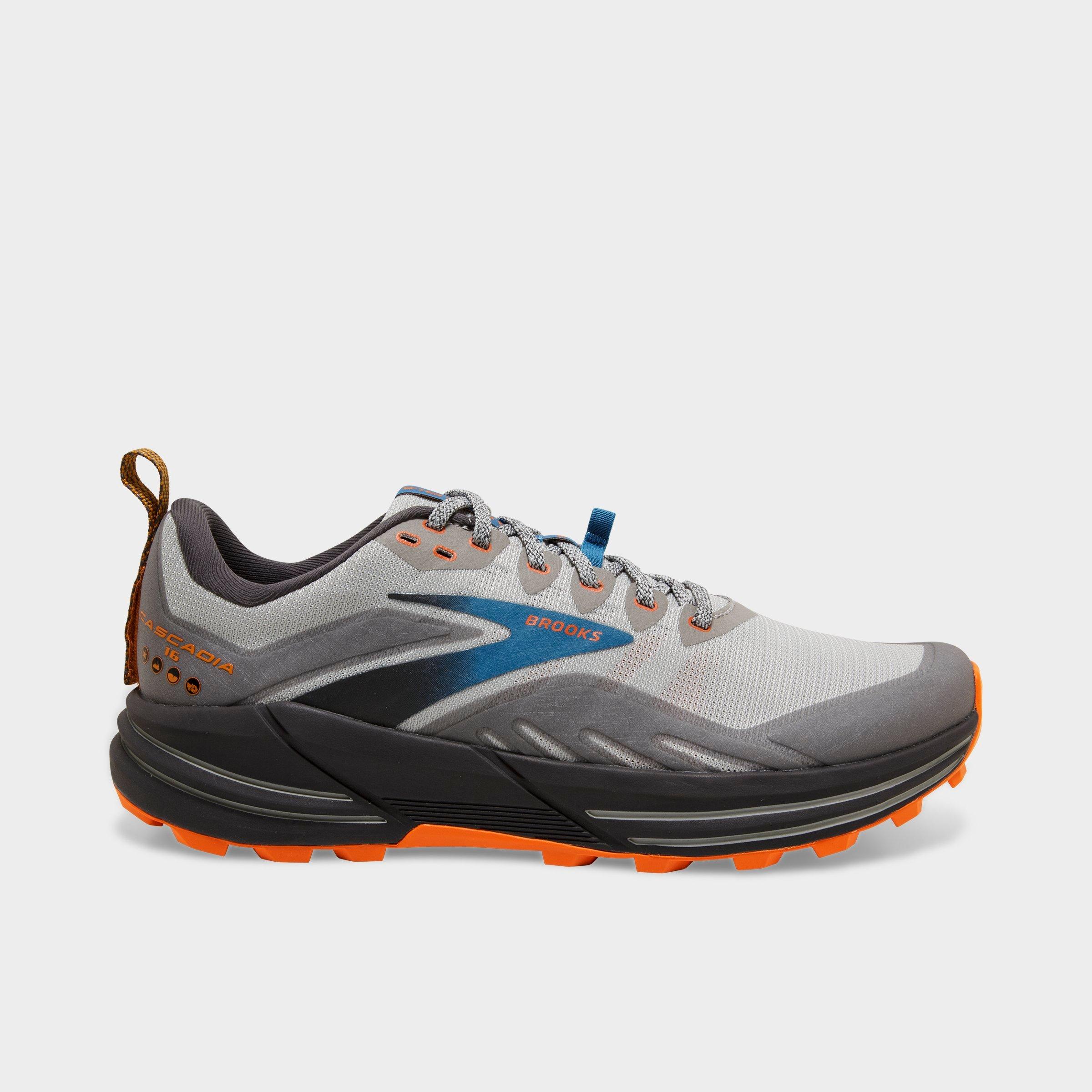 d width trail running shoes