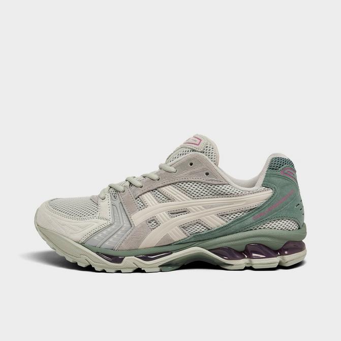 Asics finish clearance line