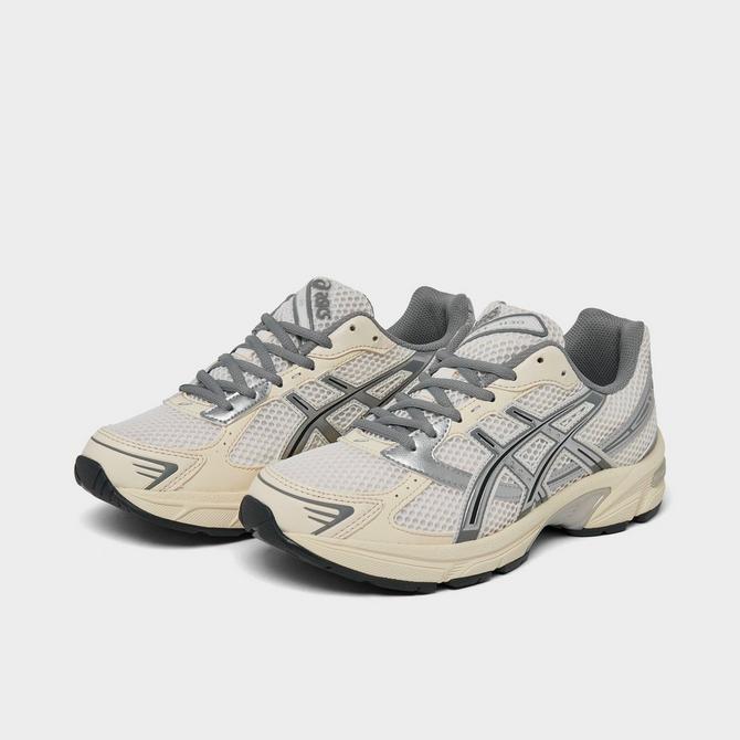 Finishline asics store