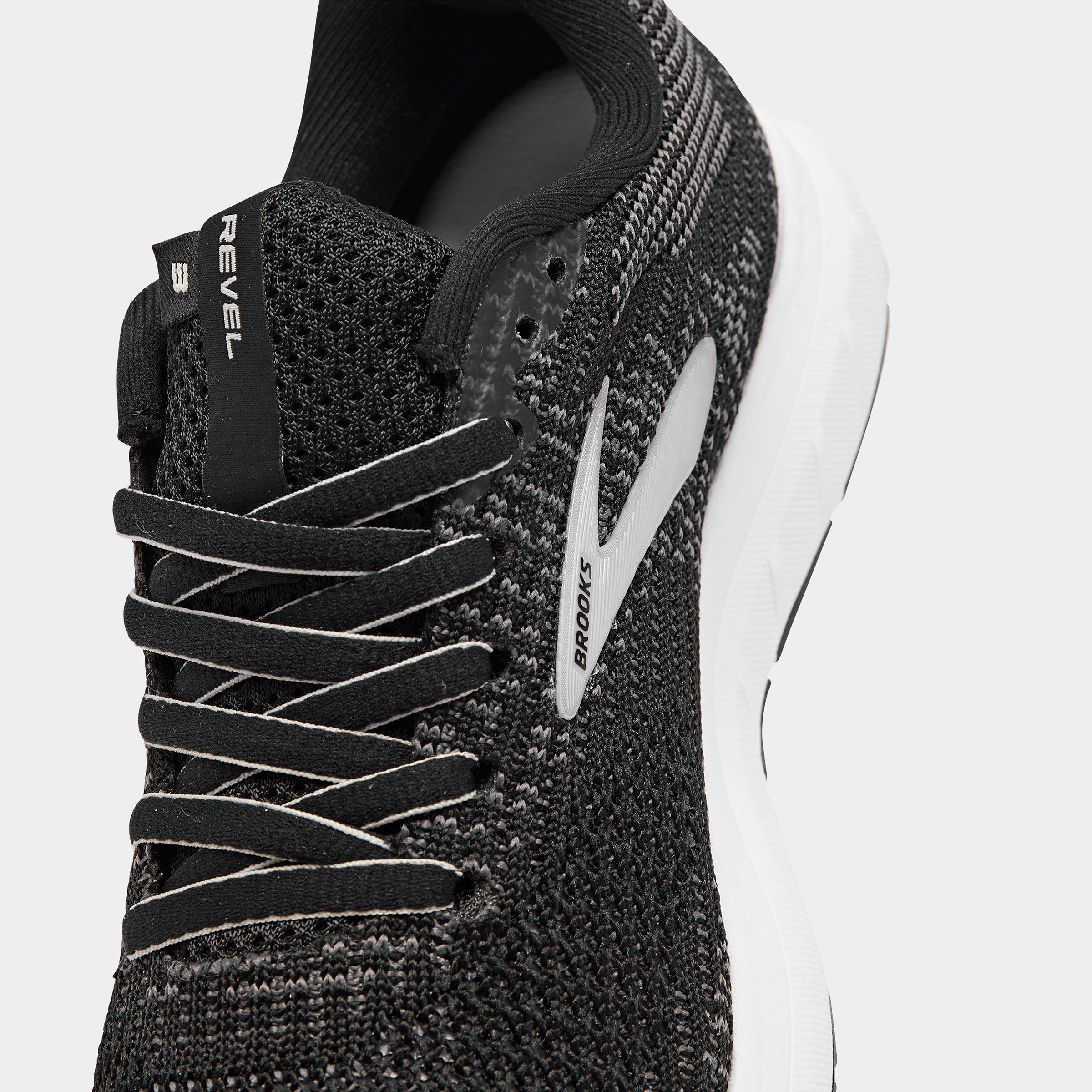 brooks mach 16 womens gold