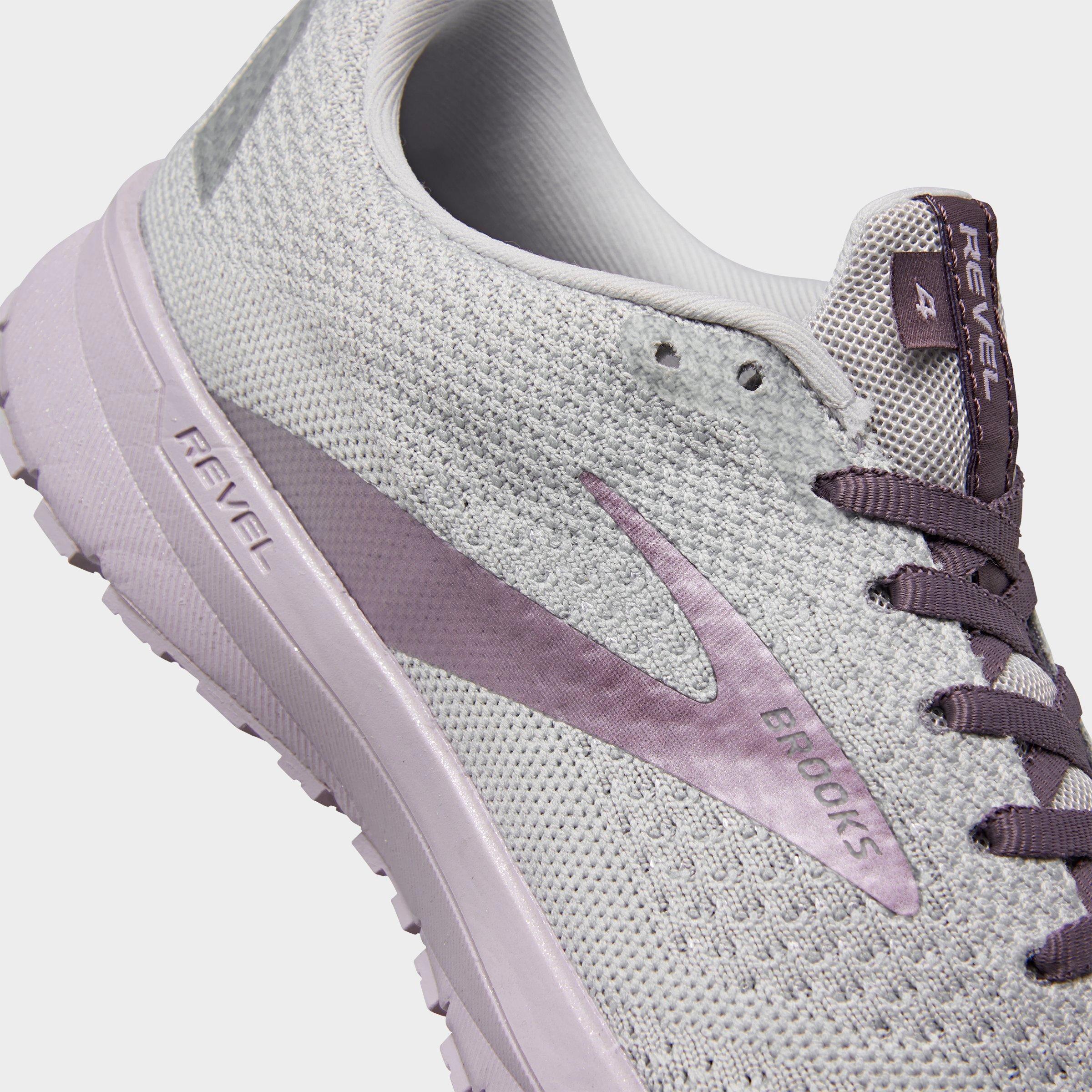 brooks revel women's