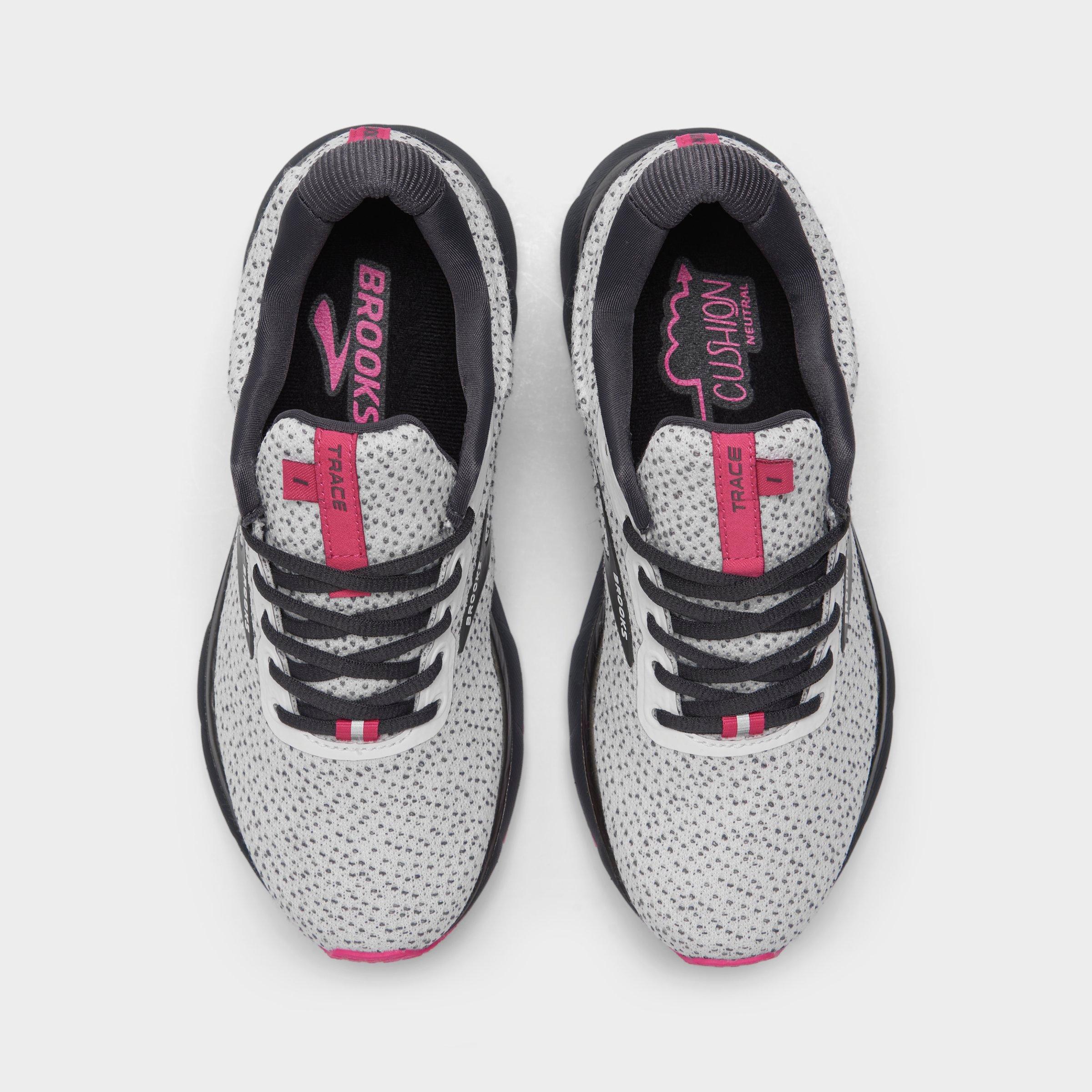 womens brooks trace