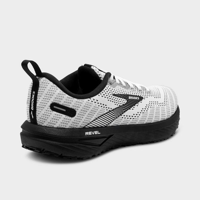 Brooks Revel 6