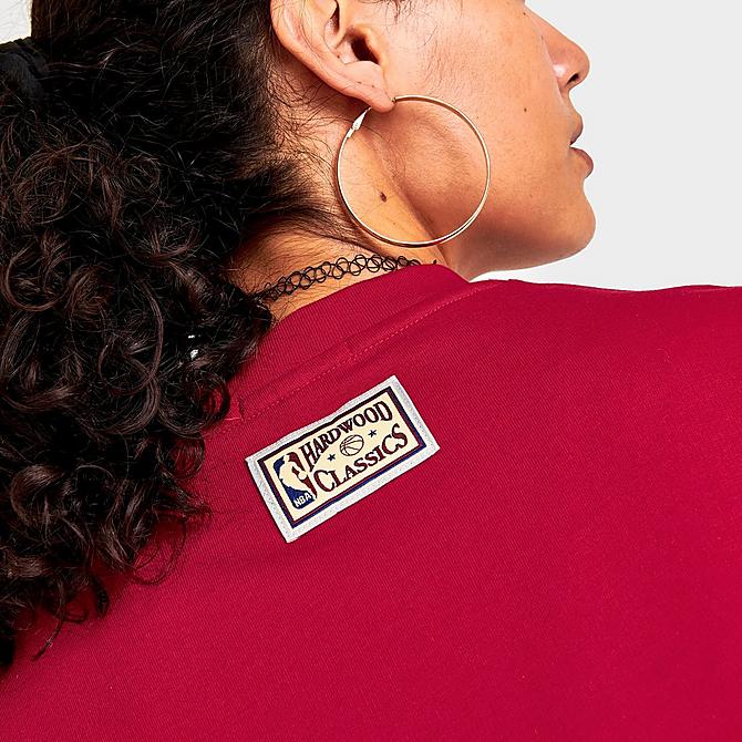 On Model 6 view of Women's Mitchell & Ness Chicago Bulls NBA Fleece Crewneck Sweatshirt in Red Click to zoom