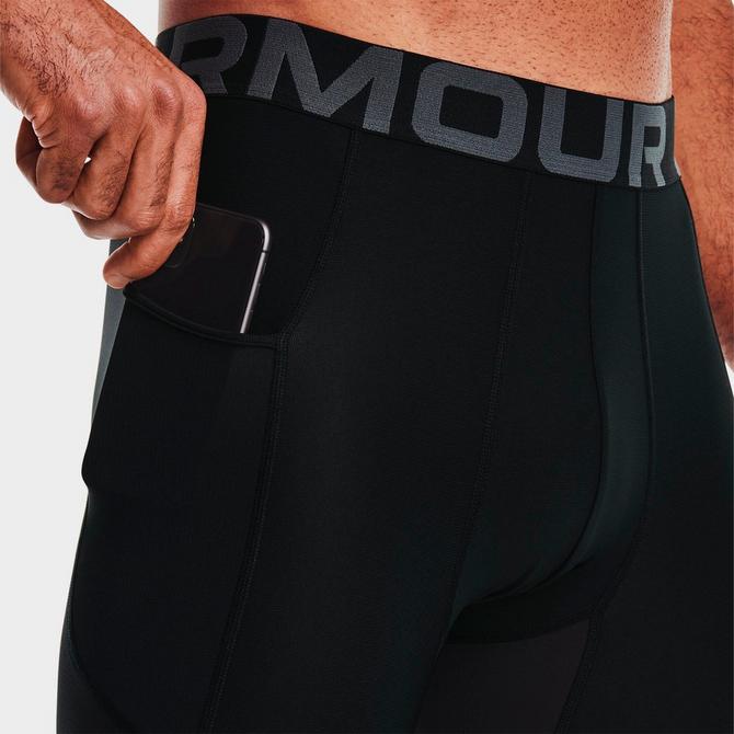 [angle] view of Men's Under Armour HeatGear Three-Quarter Training Leggings in Black/White Click to zoom