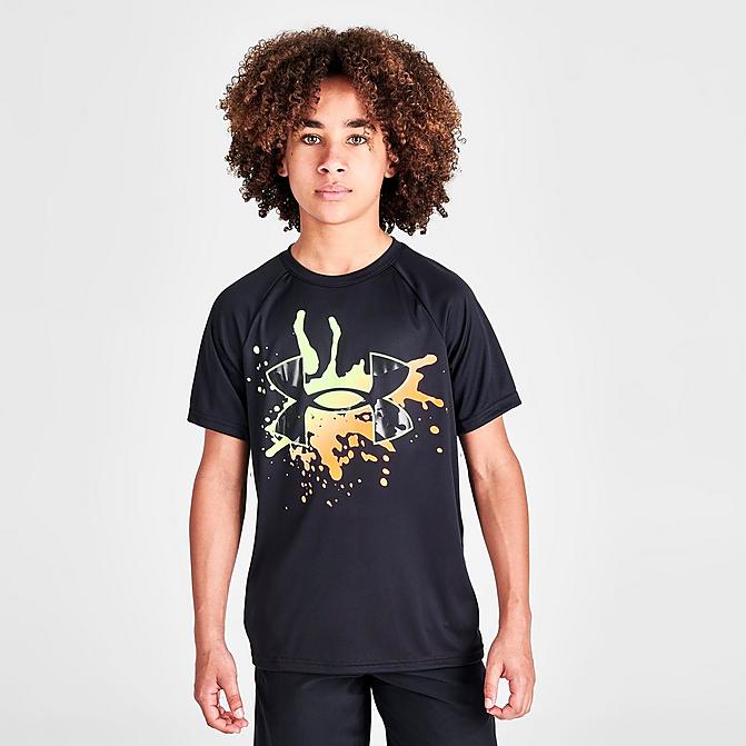 Front view of Boys' Under Armour UA Tech Big Logo Splash T-Shirt in Black Click to zoom