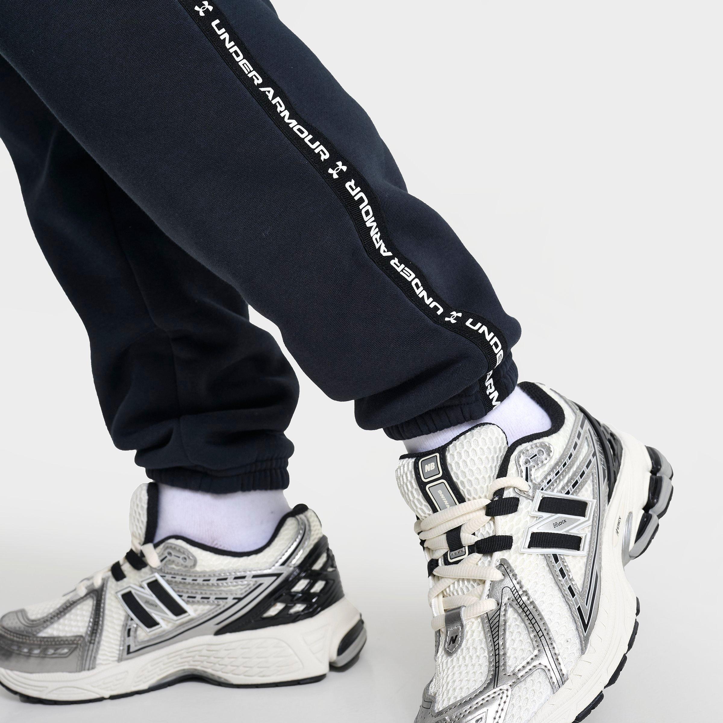 Boys' Big Kids' Under Armour Icon Fleece Taping Jogger Pants