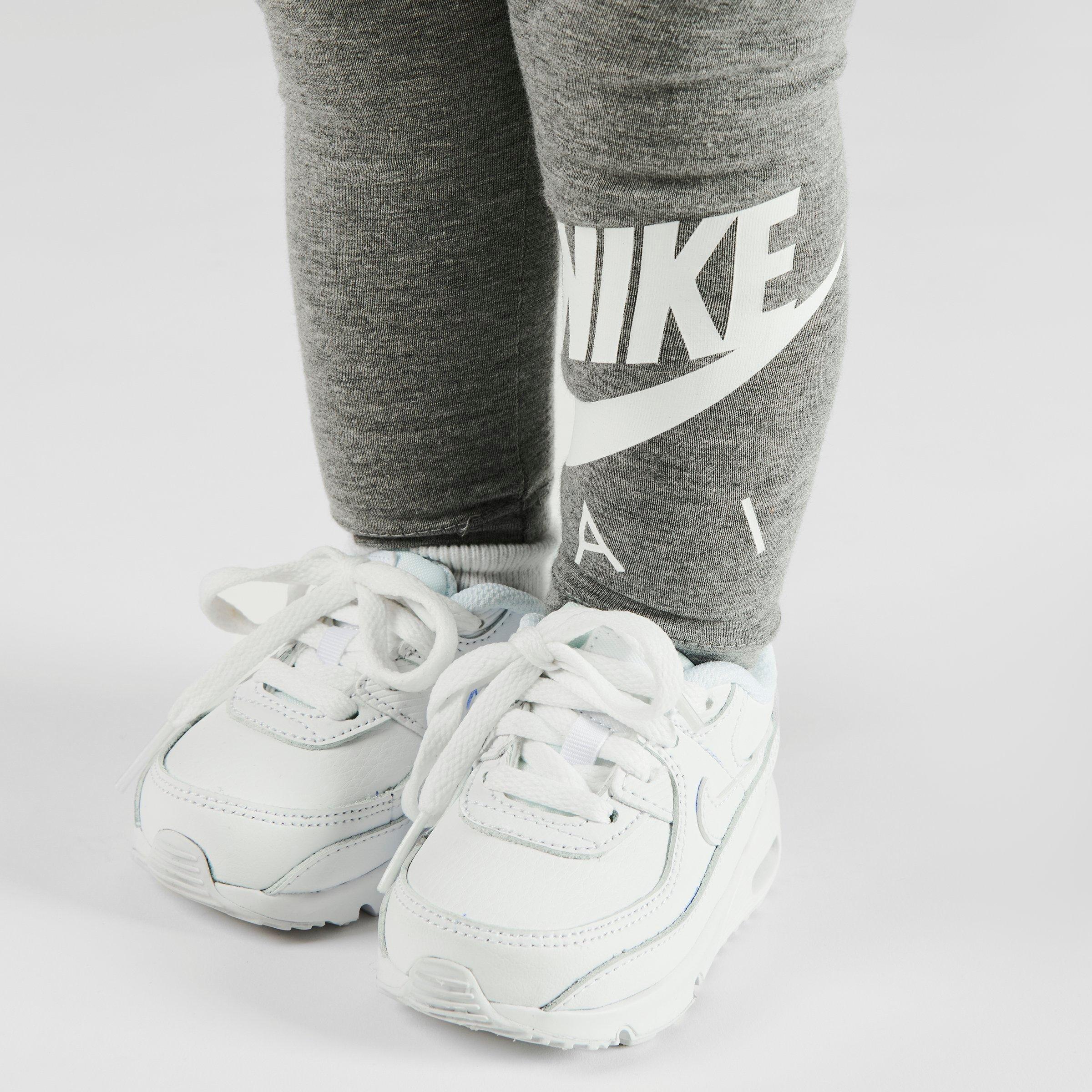 nike air crewneck sweatshirt