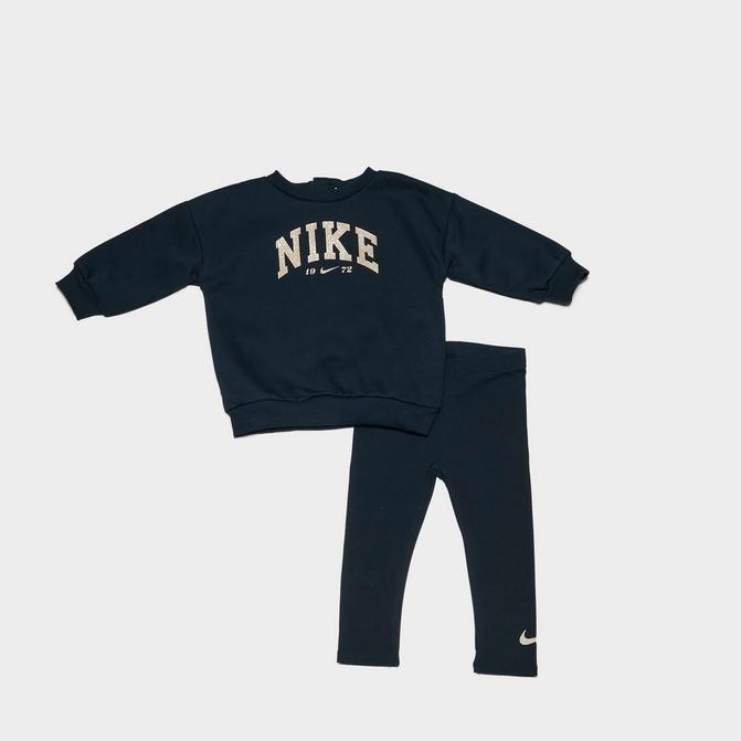 Infant nike sweatshirt hotsell