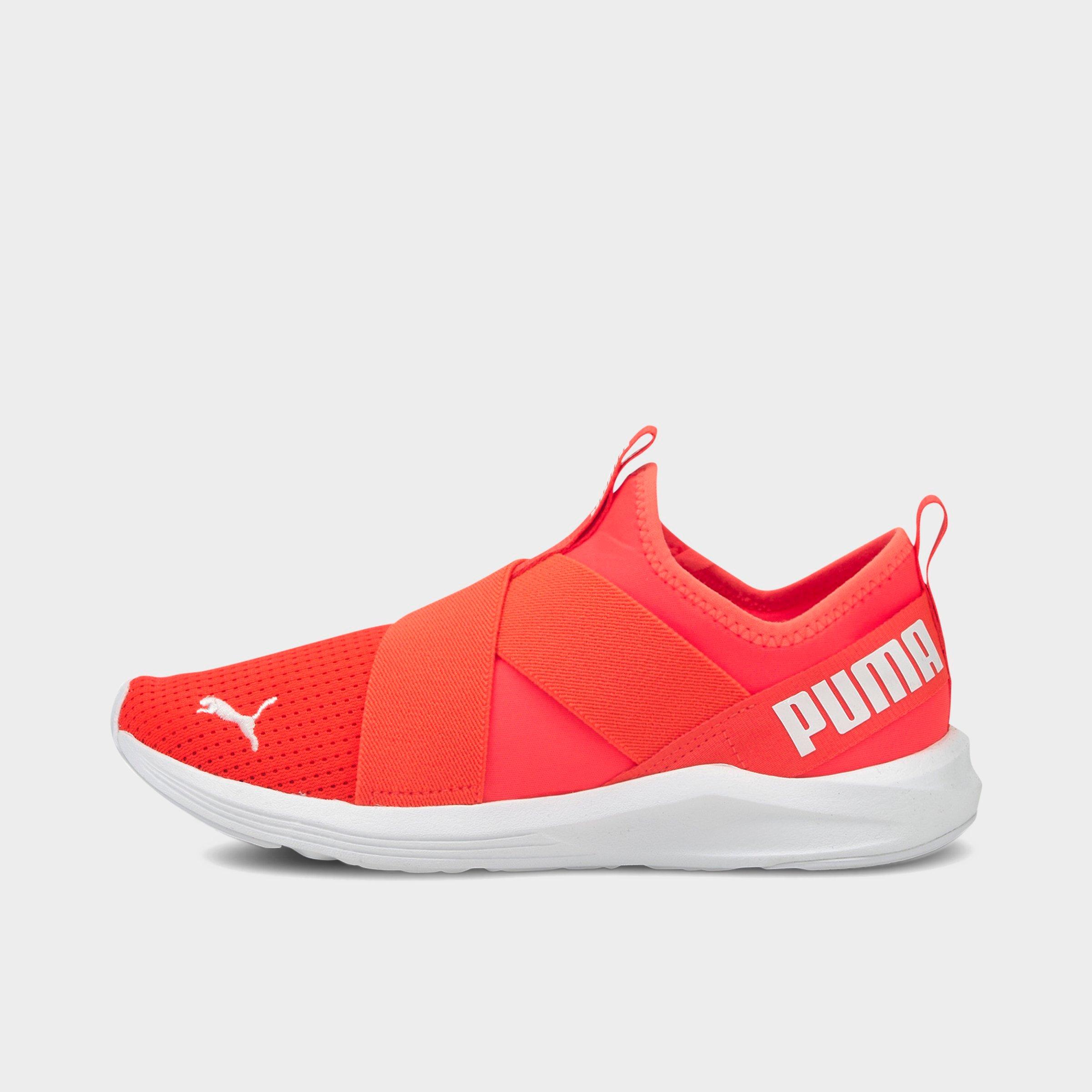 puma prowl slip on jelly