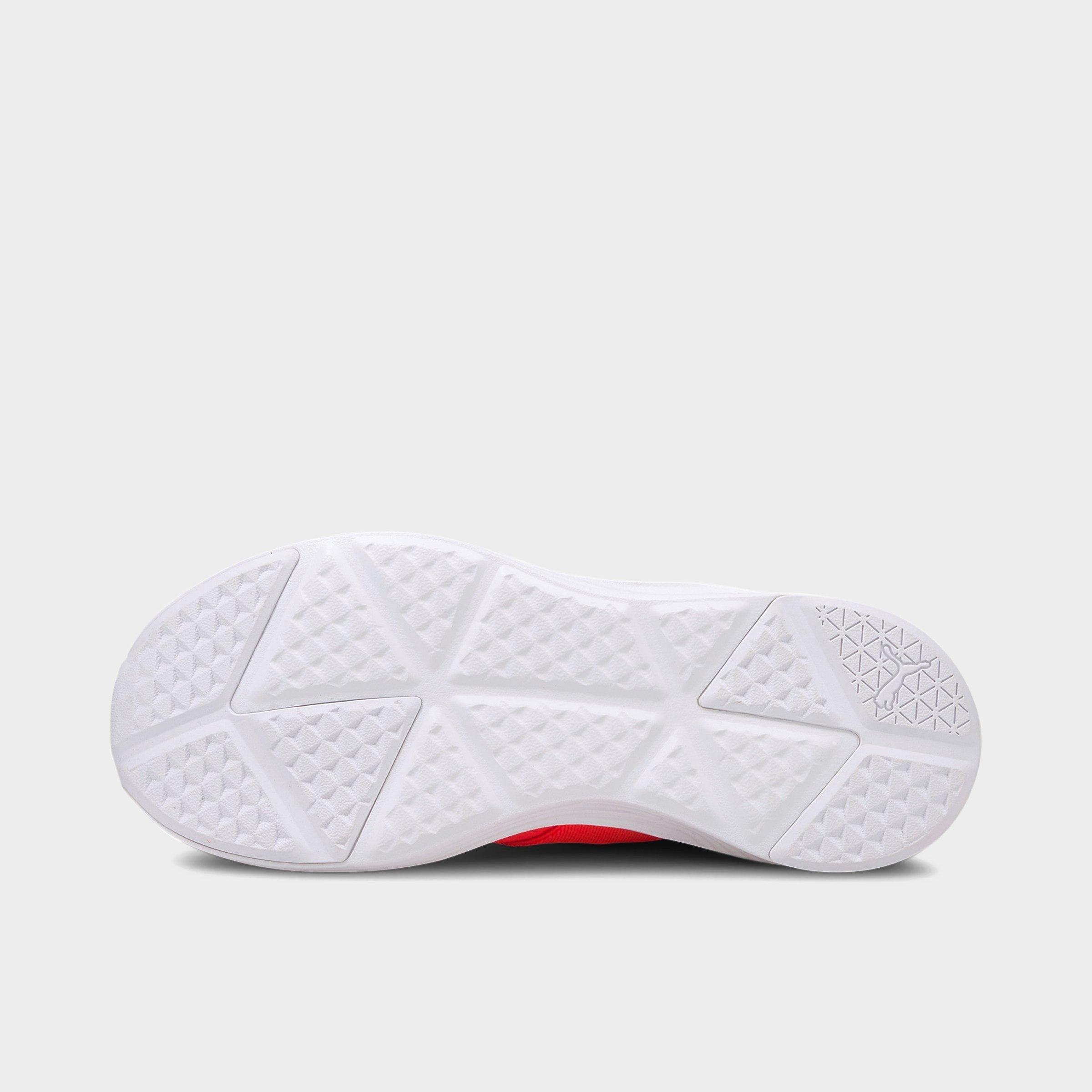 puma prowl slip on jelly