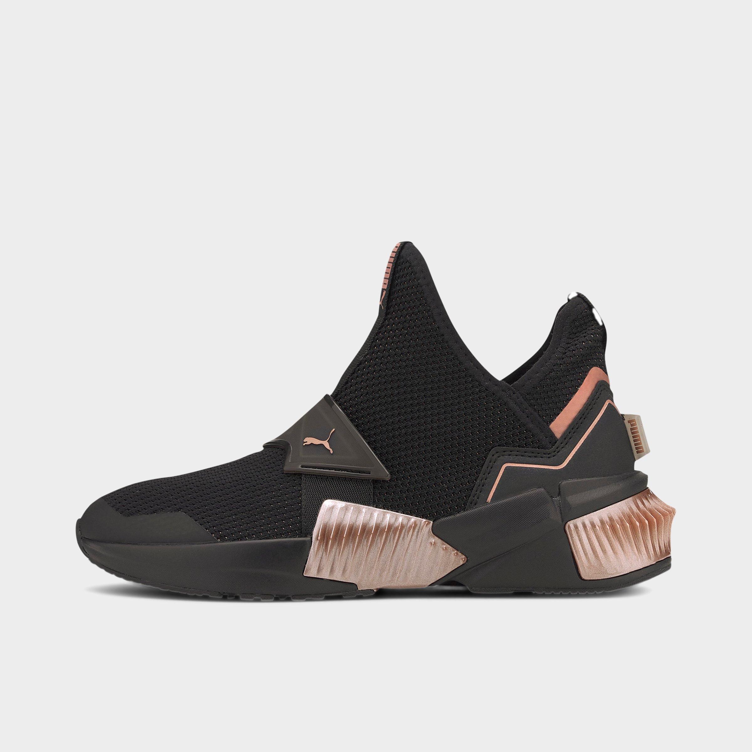 puma training sneakers