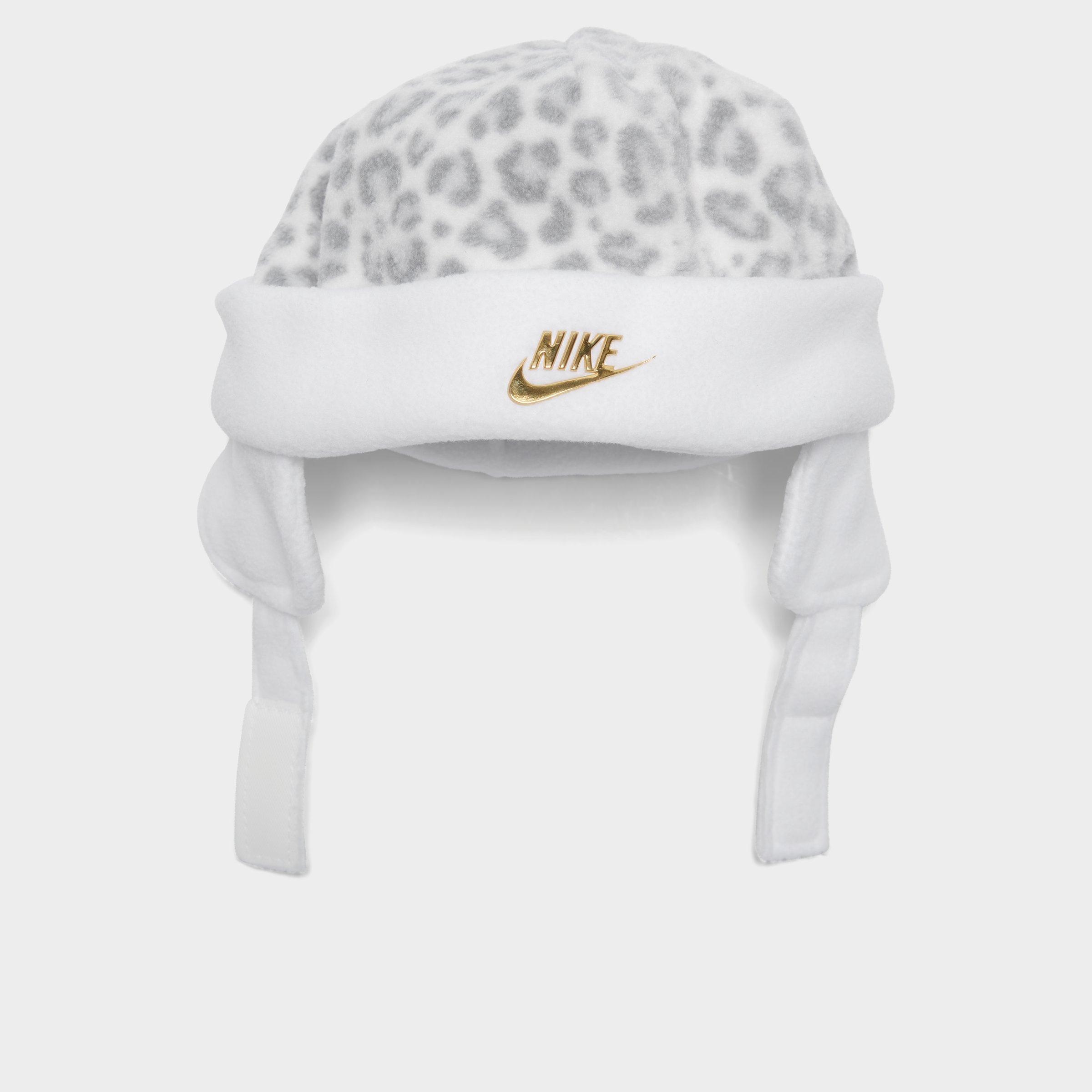 infant nike beanie