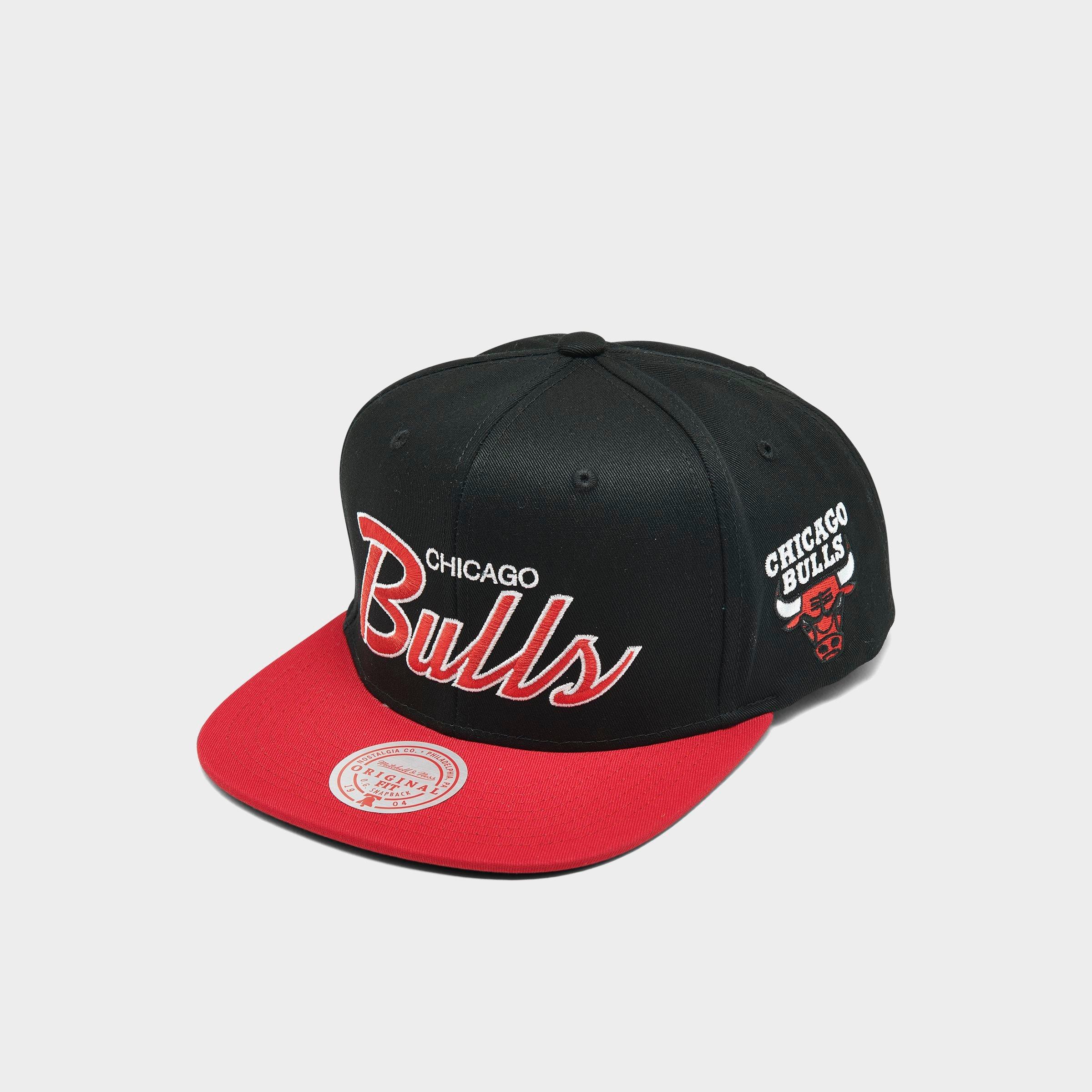 mitchell & ness chicago bulls cap