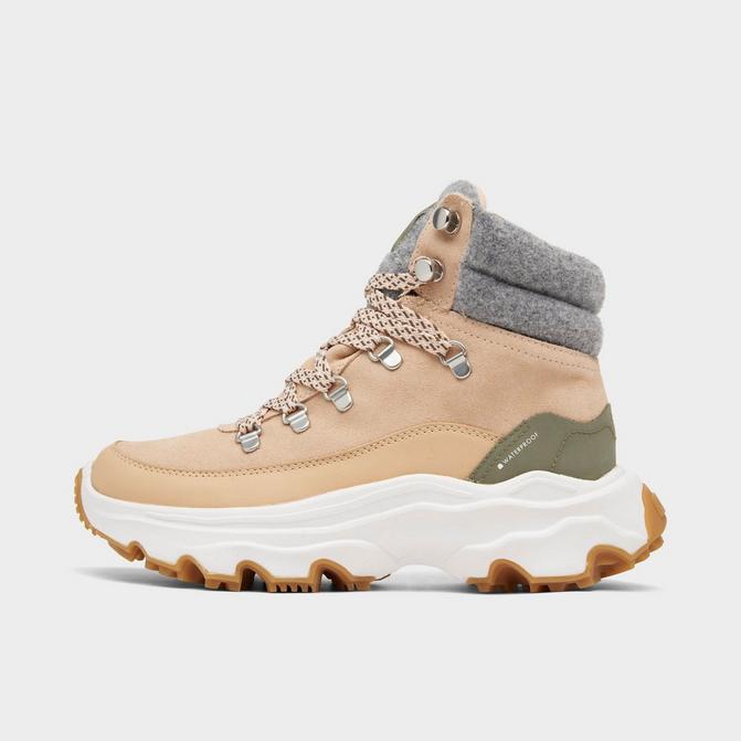 kinetic conquest sneaker
