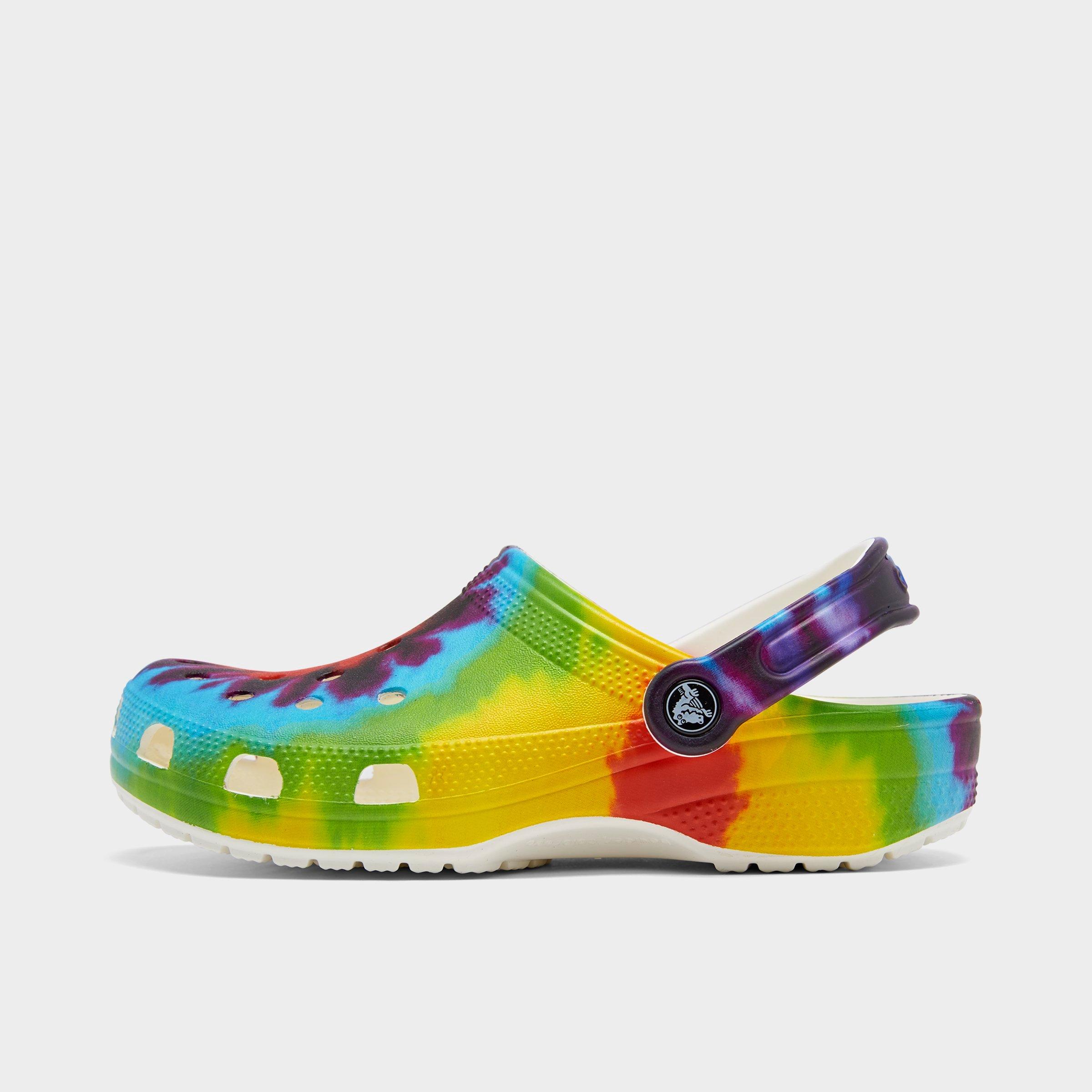 tie dye graphic crocs