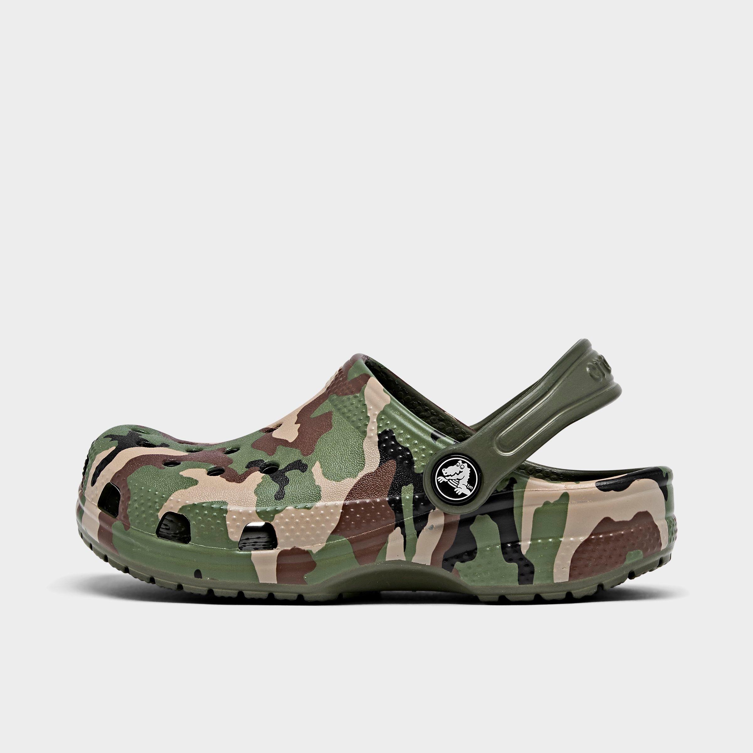 does crocs offer a military discount