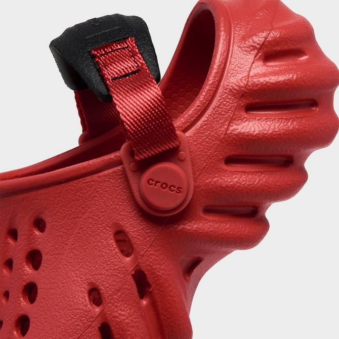 Crocs red hot sale colour