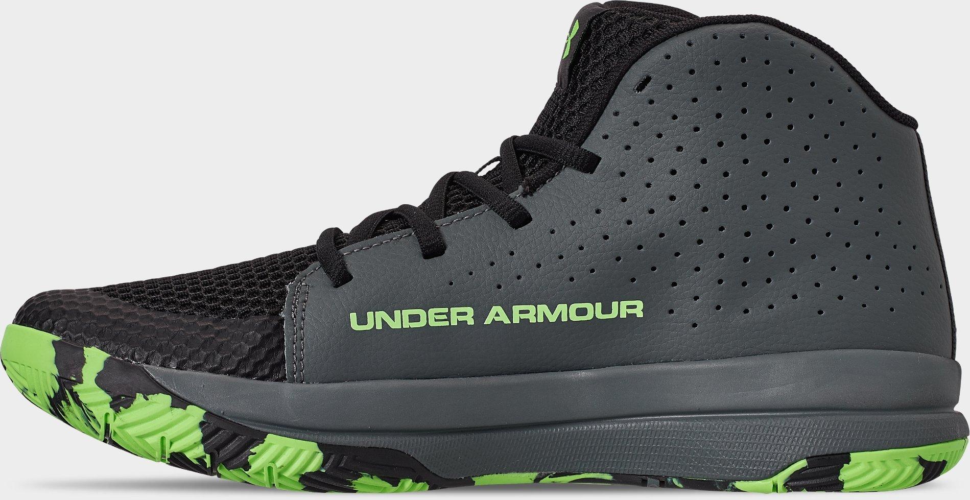 boys under armour basketball sneakers