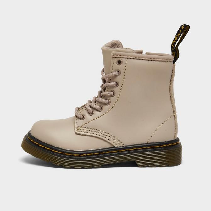 Doc marten clearance boots for girls