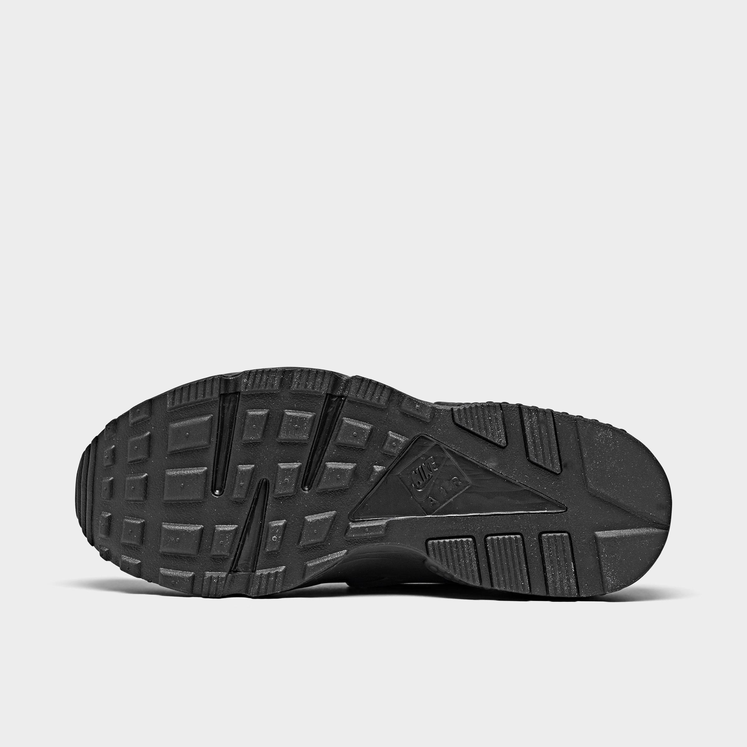 do nike huaraches run small