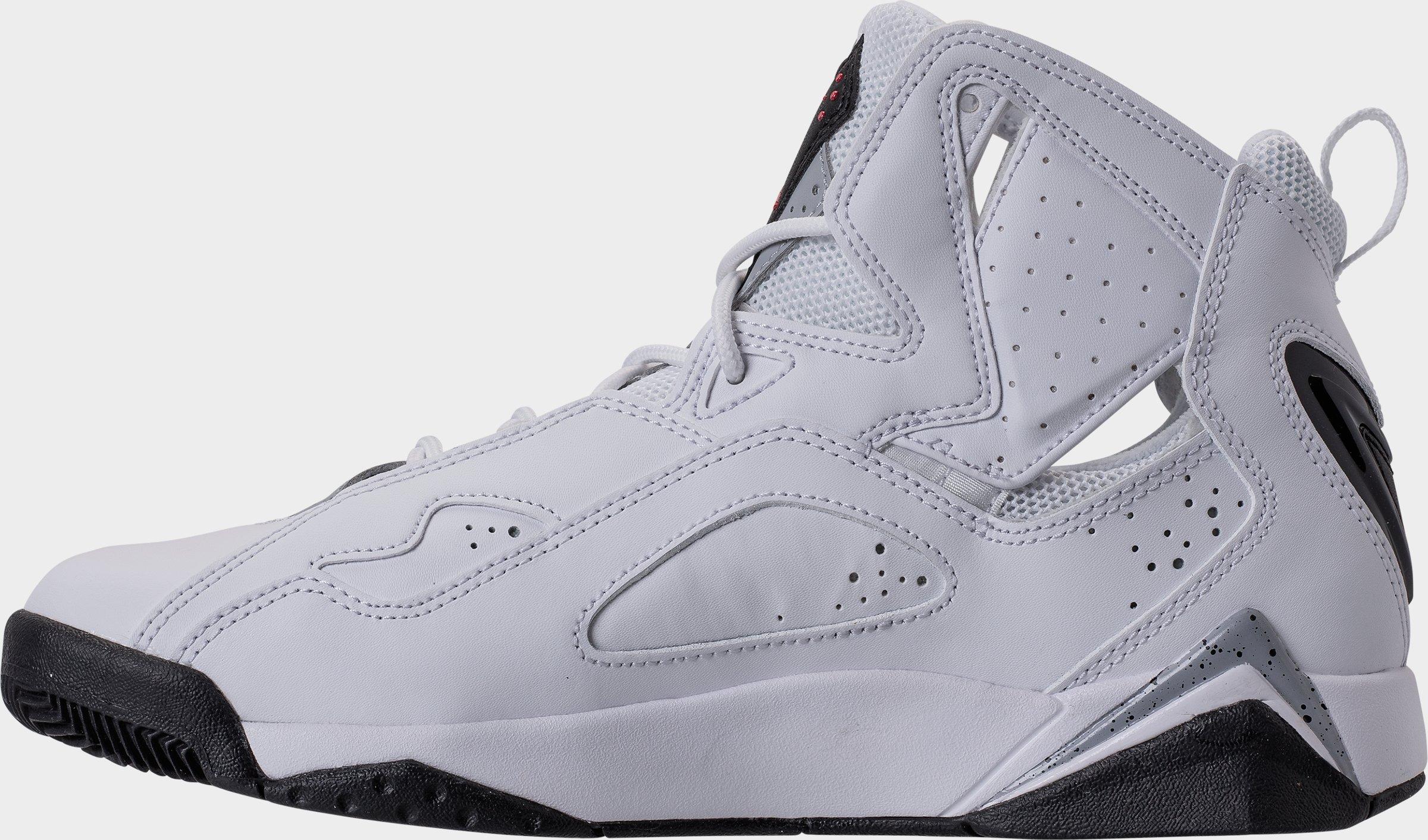 men's jordan true flight basketball shoes