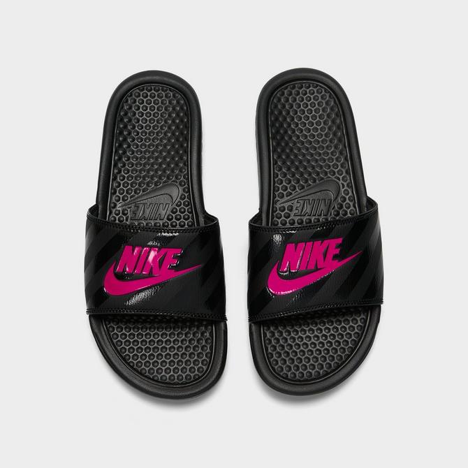 Pink and black shop nike flip flops