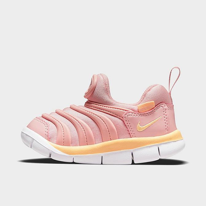 Right view of Kids' Toddler Nike Dynamo Free Casual Shoes in Pink Glaze/Light Violet Ore/Melon Tint Click to zoom