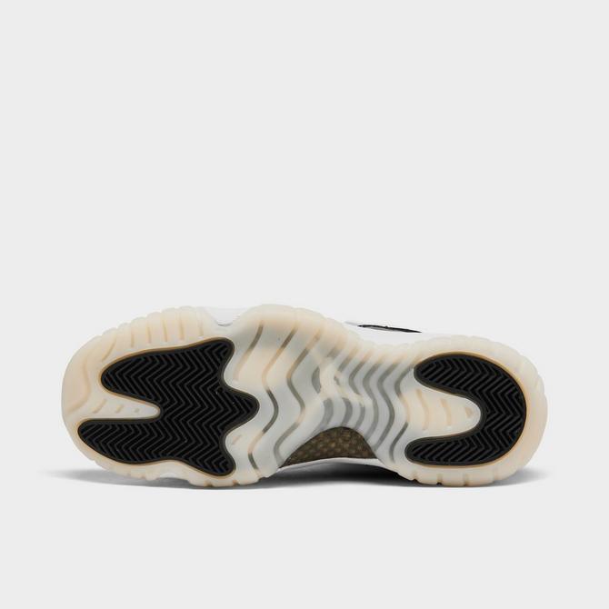 Finish line retro on sale 11