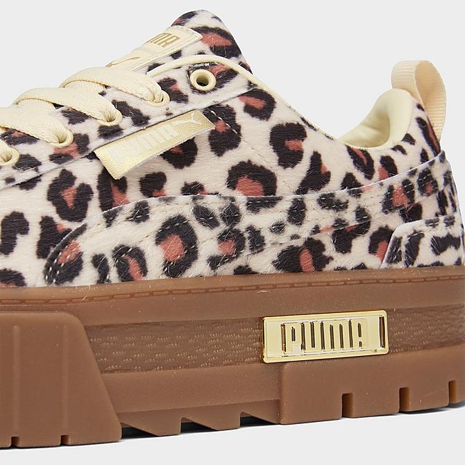 Front view of Women's Puma Mayze SE Leopard Casual Shoes in Leopard/Gum Click to zoom