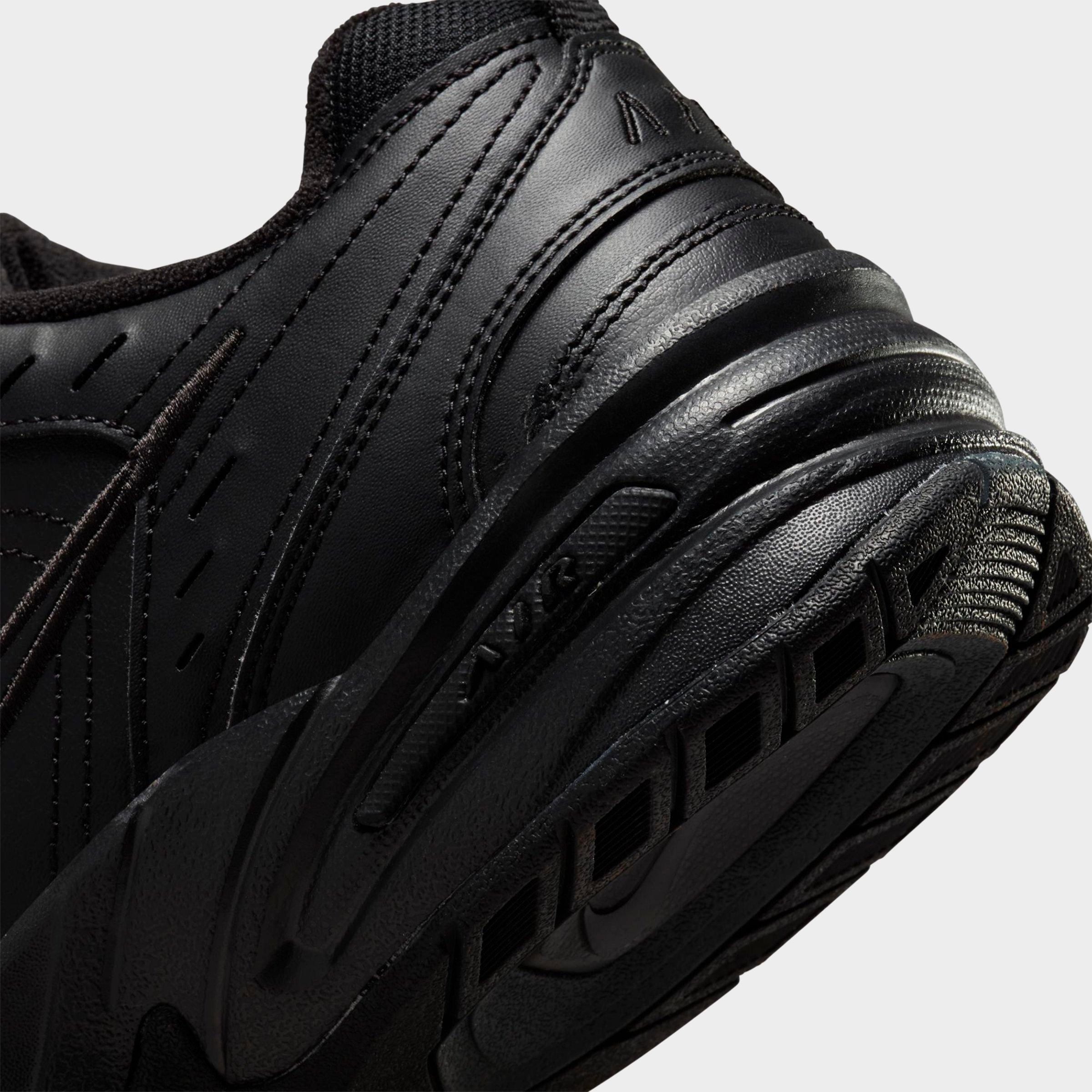 wide width gym shoes