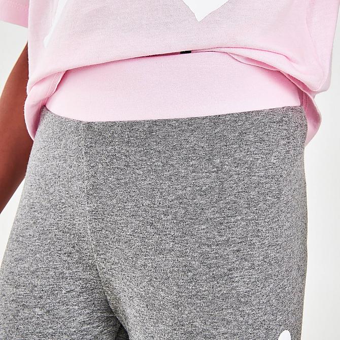 On Model 5 view of Girls' Jordan Jumpman Logo Leggings in Carbon Heather Click to zoom
