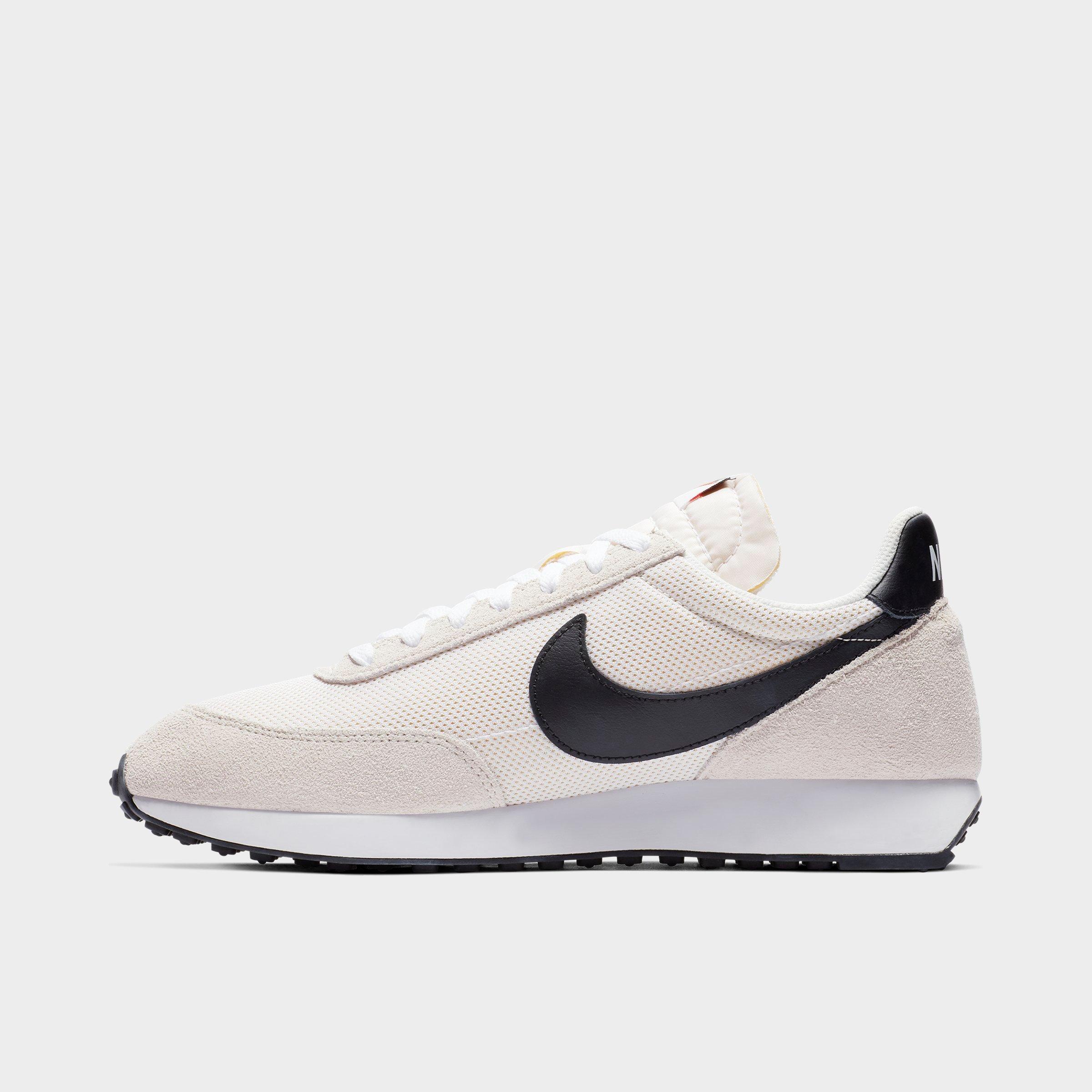 nike tailwind