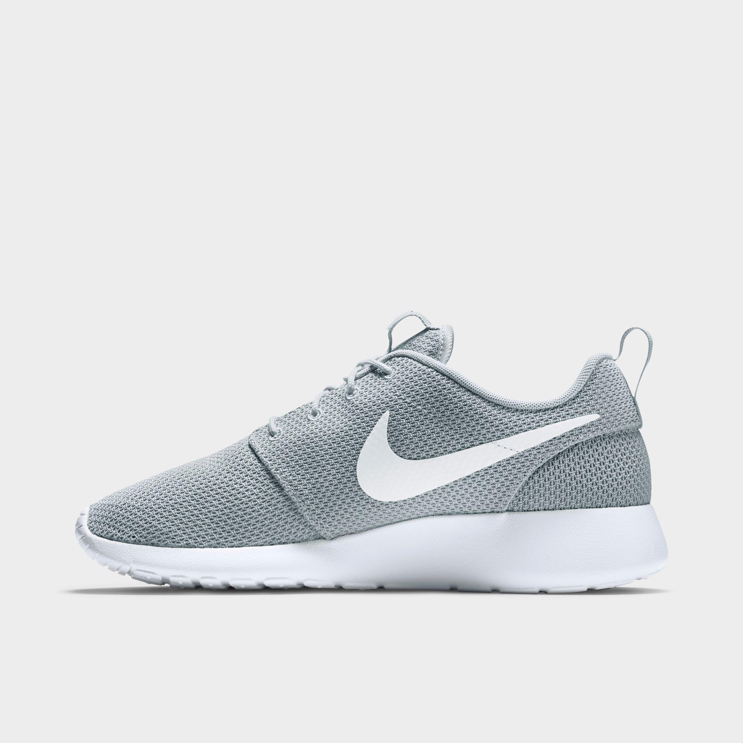 nike mens roshe run sneakers from finish line