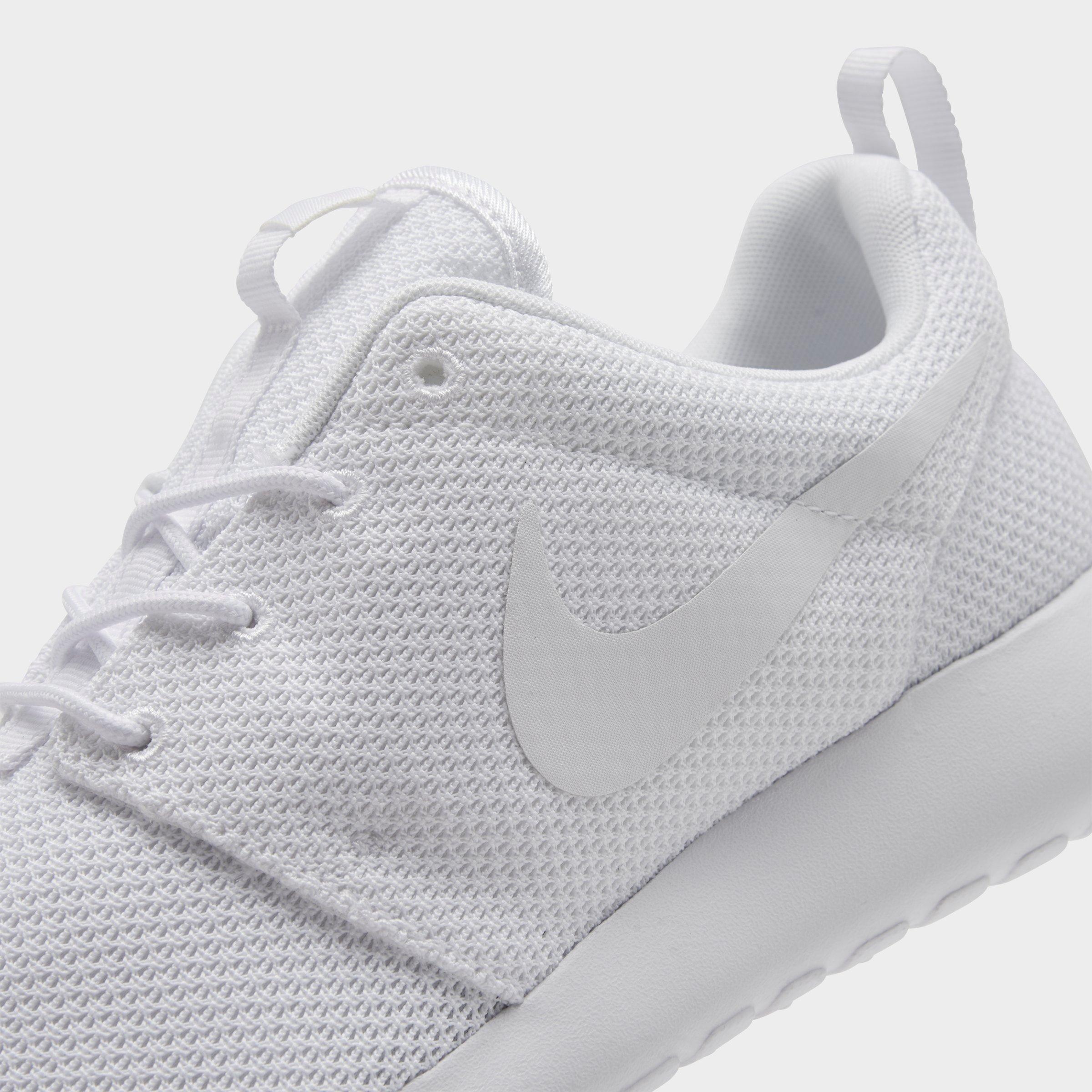 nike roshe finish line