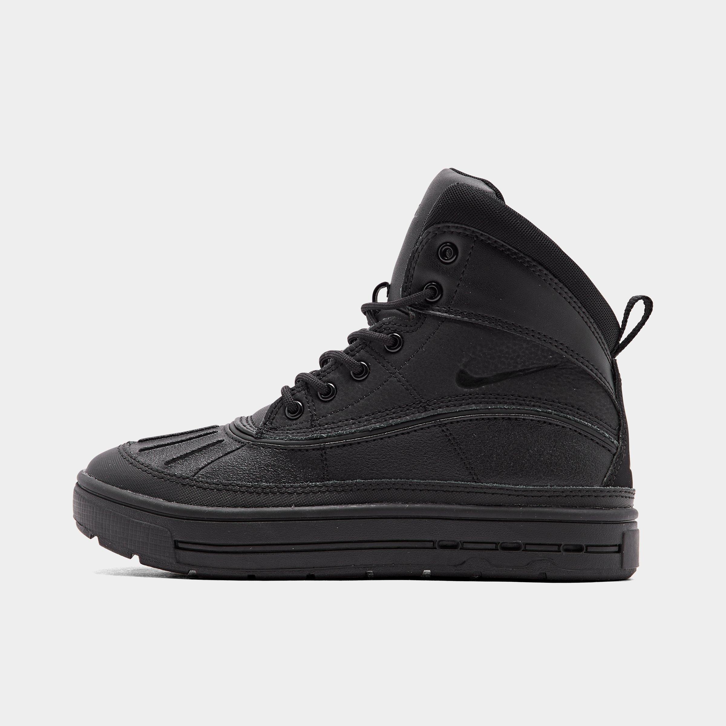 black acg nike boots