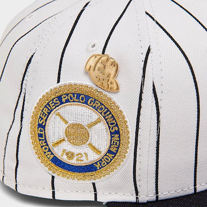 Bottom view of New Era New York Giants 1921 Logo History MLB 59FIFTY Fitted Hat in White/Black Click to zoom