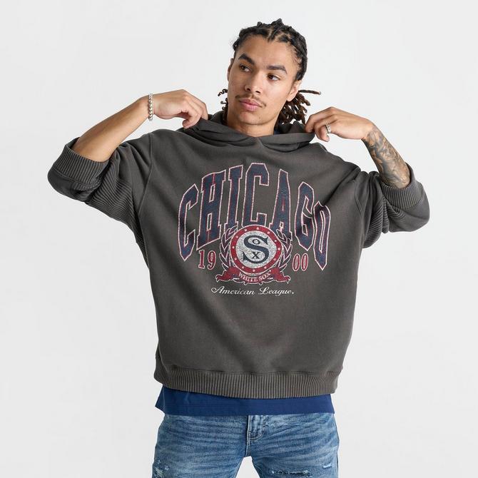 [angle] view of Men's New Era Chicago White Sox MLB Vintage Oversized Logo Hoodie in Washed Black Click to zoom