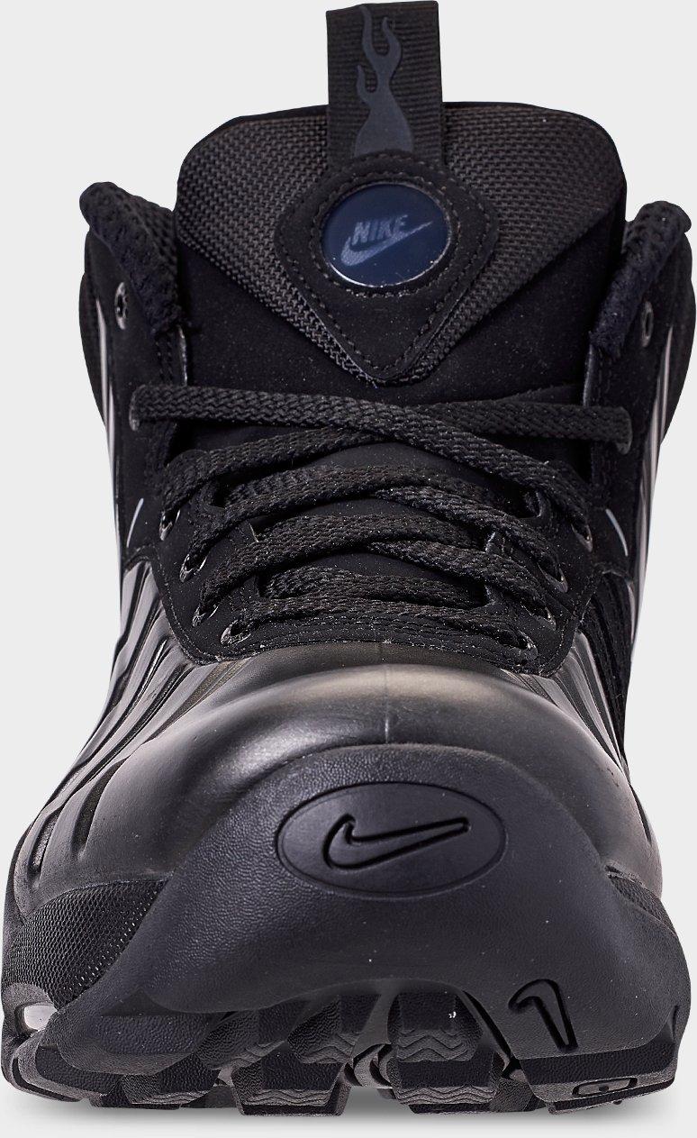 black bakin boots