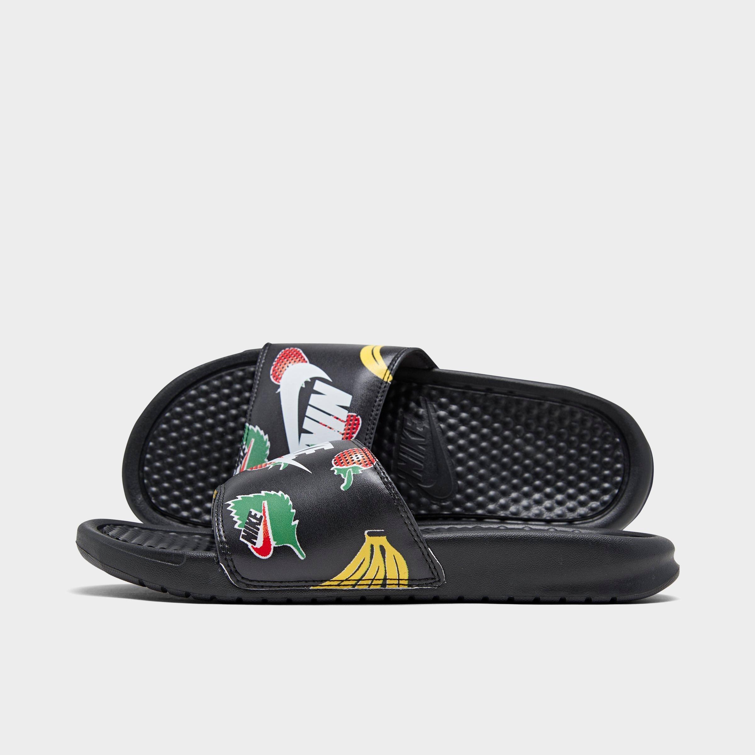 nike slides finish line