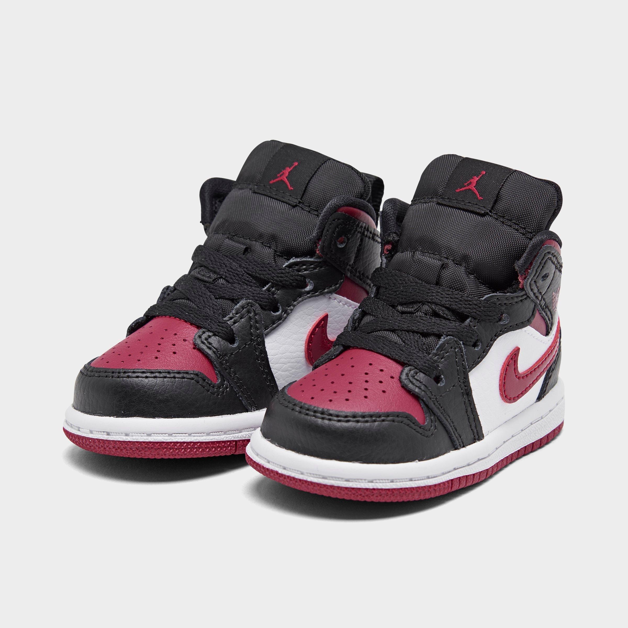 retro basketball shoes