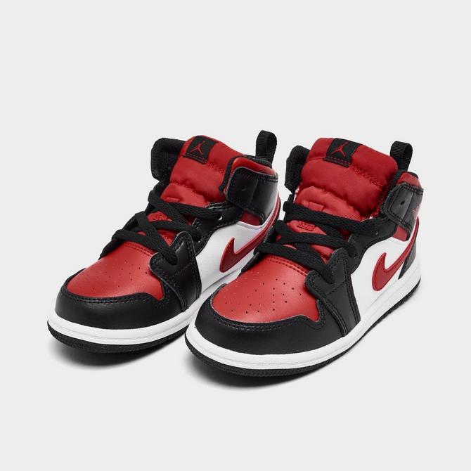 Boys jordan retro deals 1