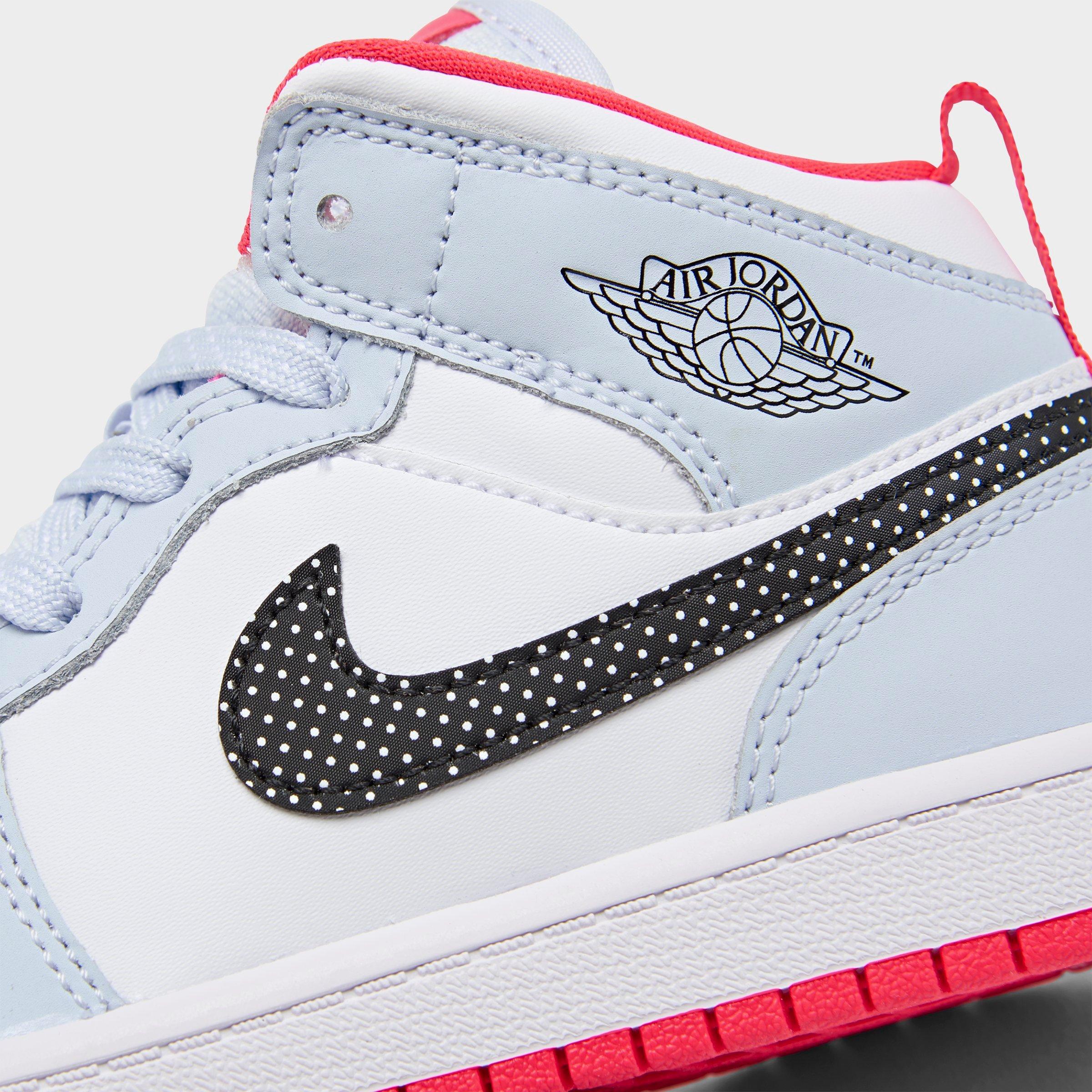 girls nike school shoes