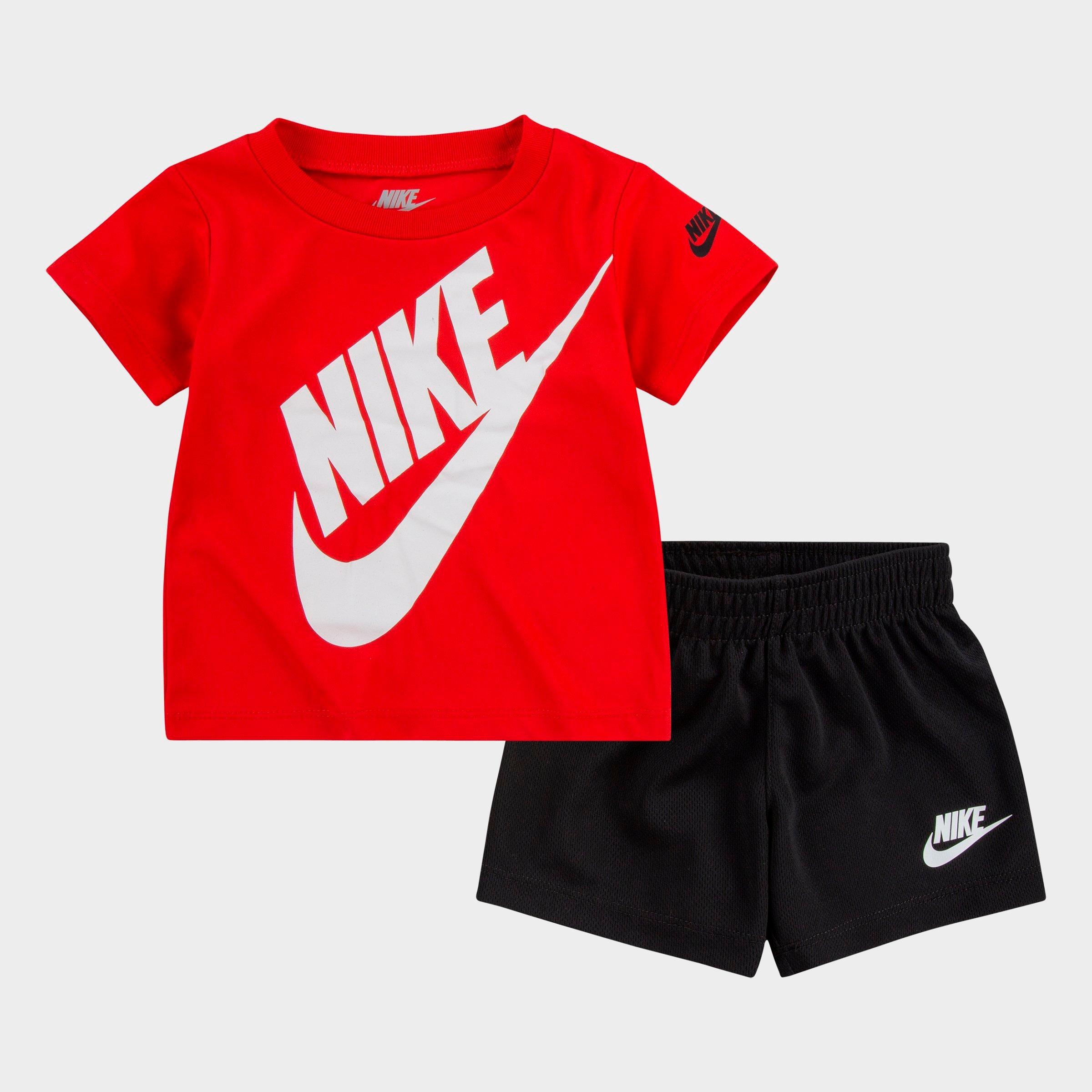 infant nike short set