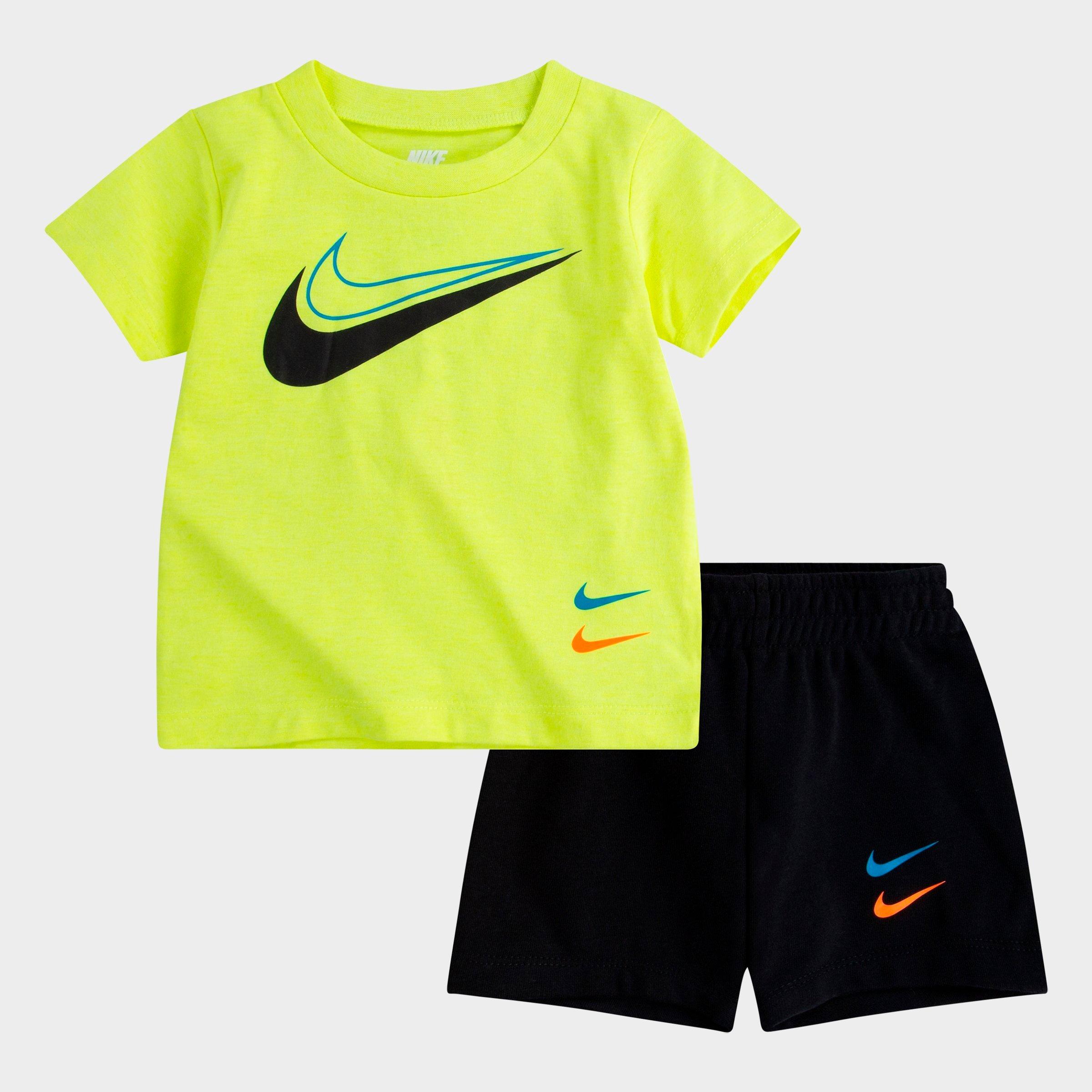 infant nike shirt